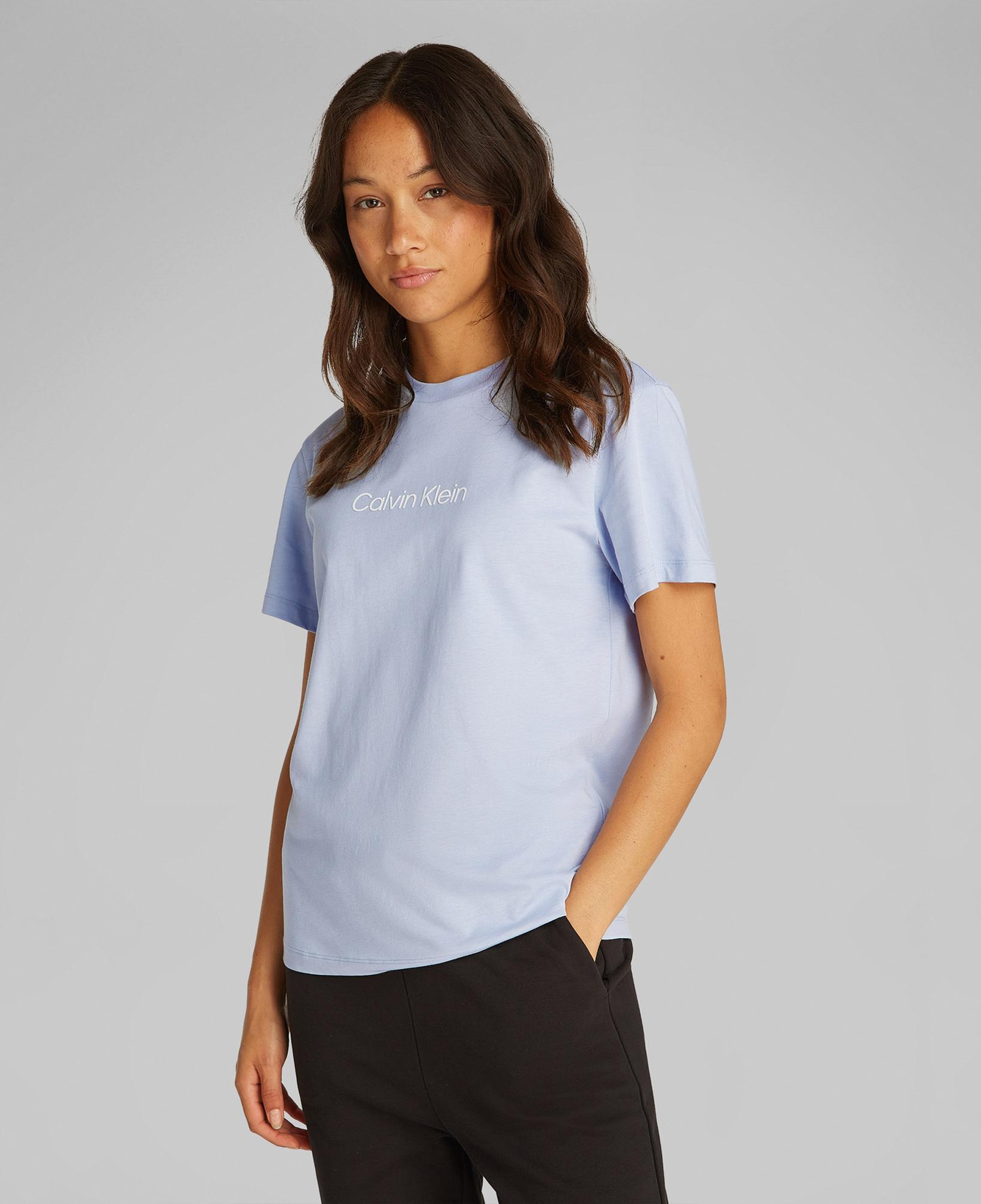 Calvin Klein Hero Logo Regular Kadın Mavi T-Shirt