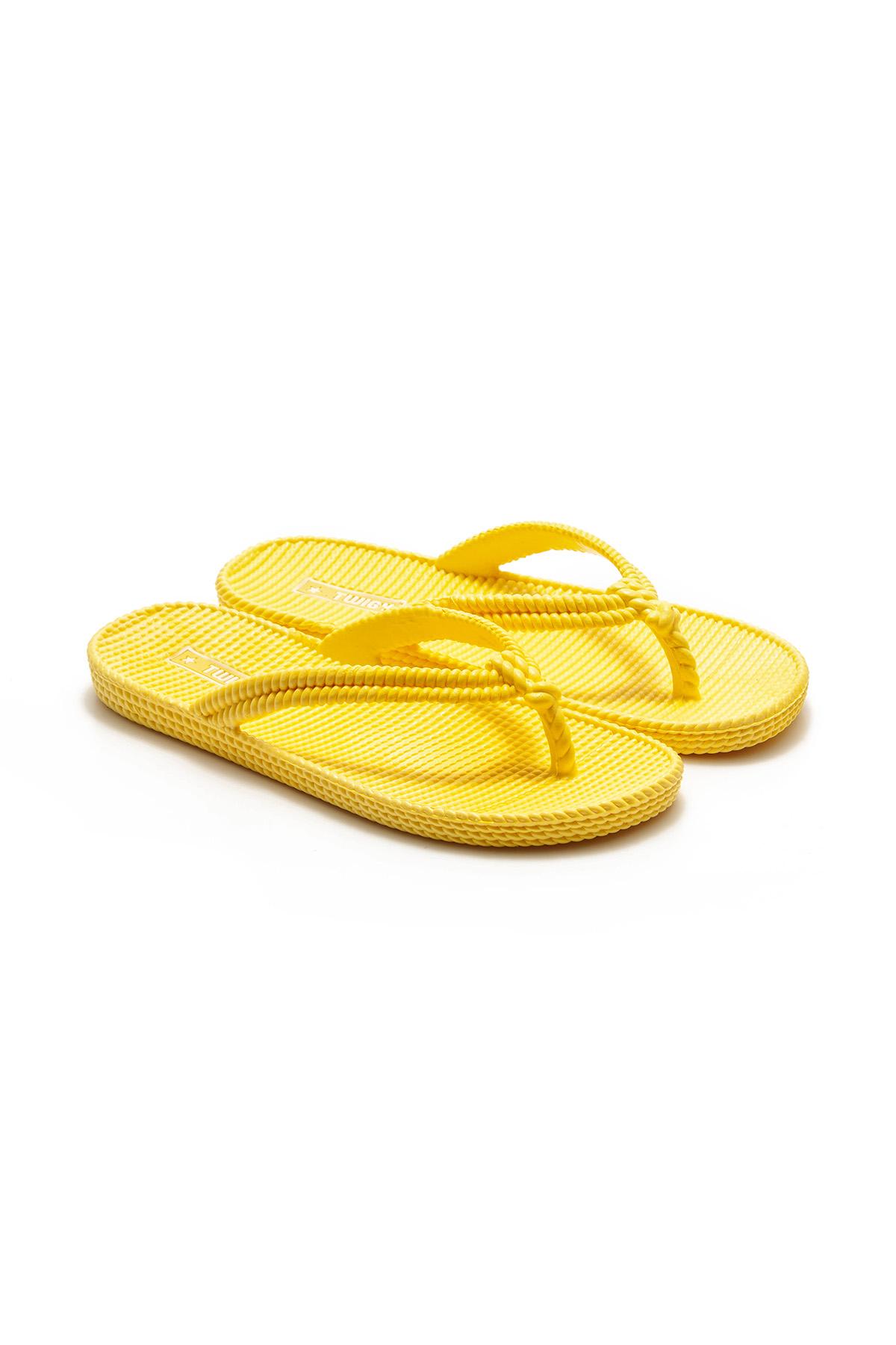 Soya Kadın Parmak Arası Terlik Sarı 36/40