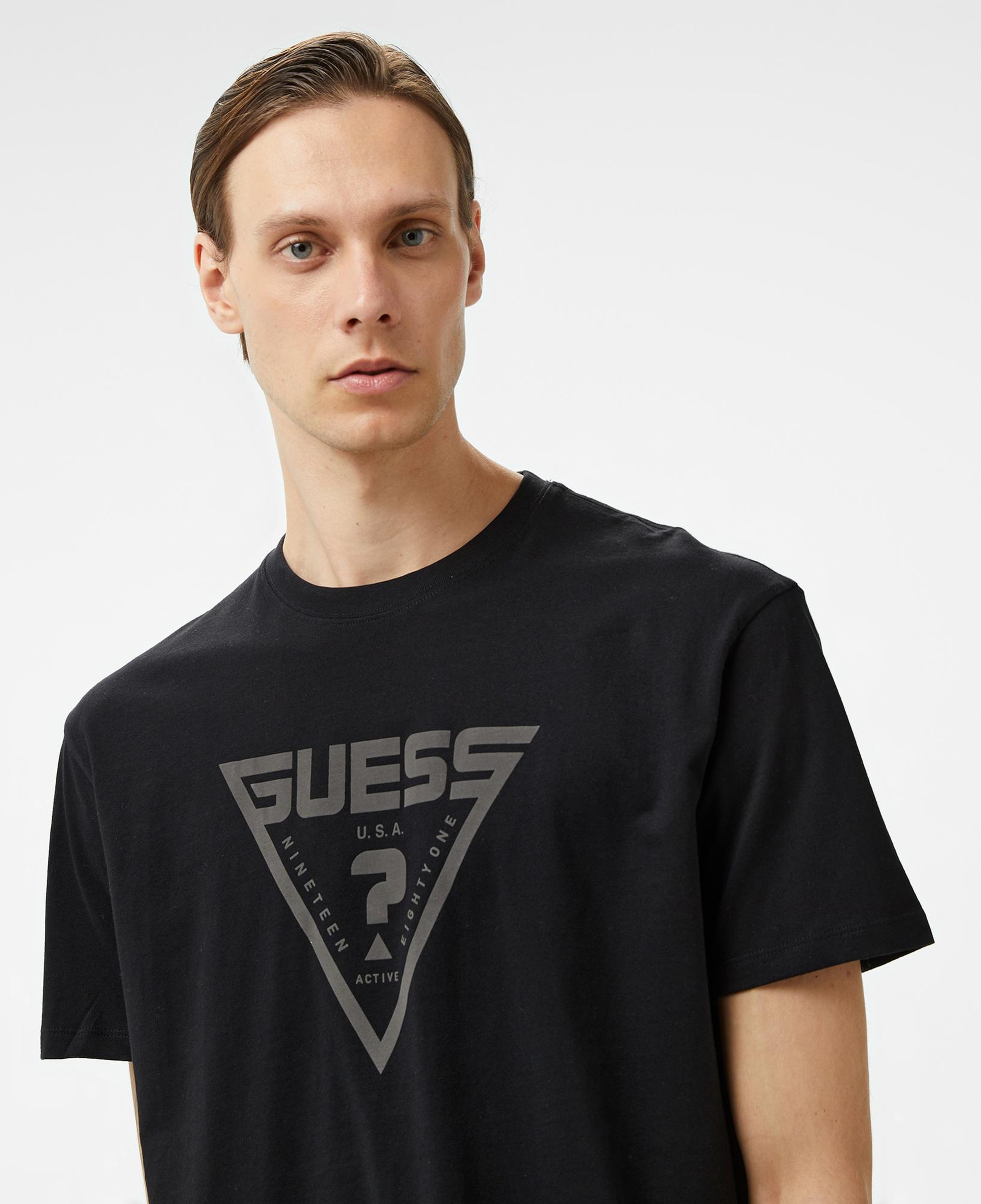 Guess Azha Erkek Siyah T-Shirt