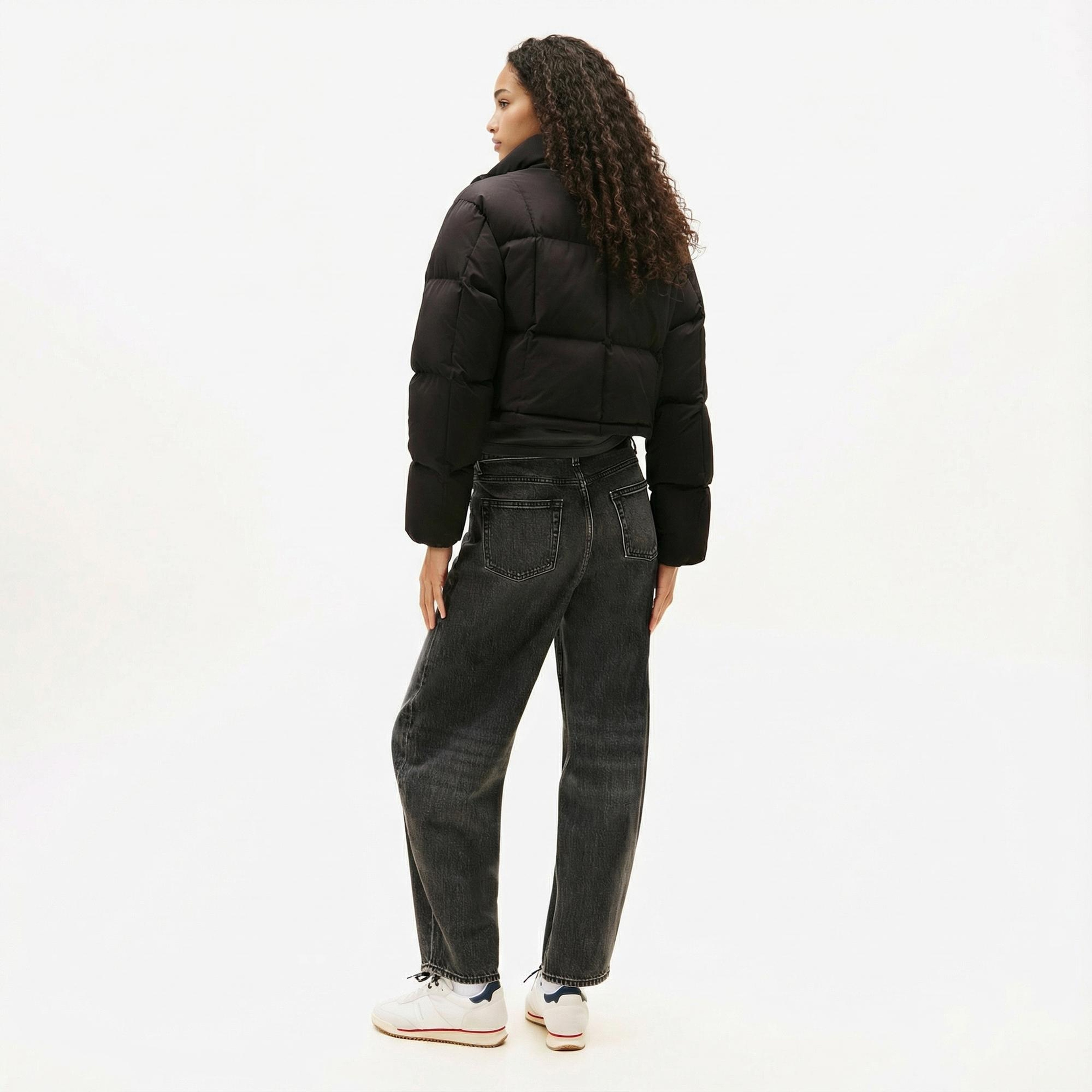 Tommy Jeans Alaska Crop Kadın Puffer Siyah Mont