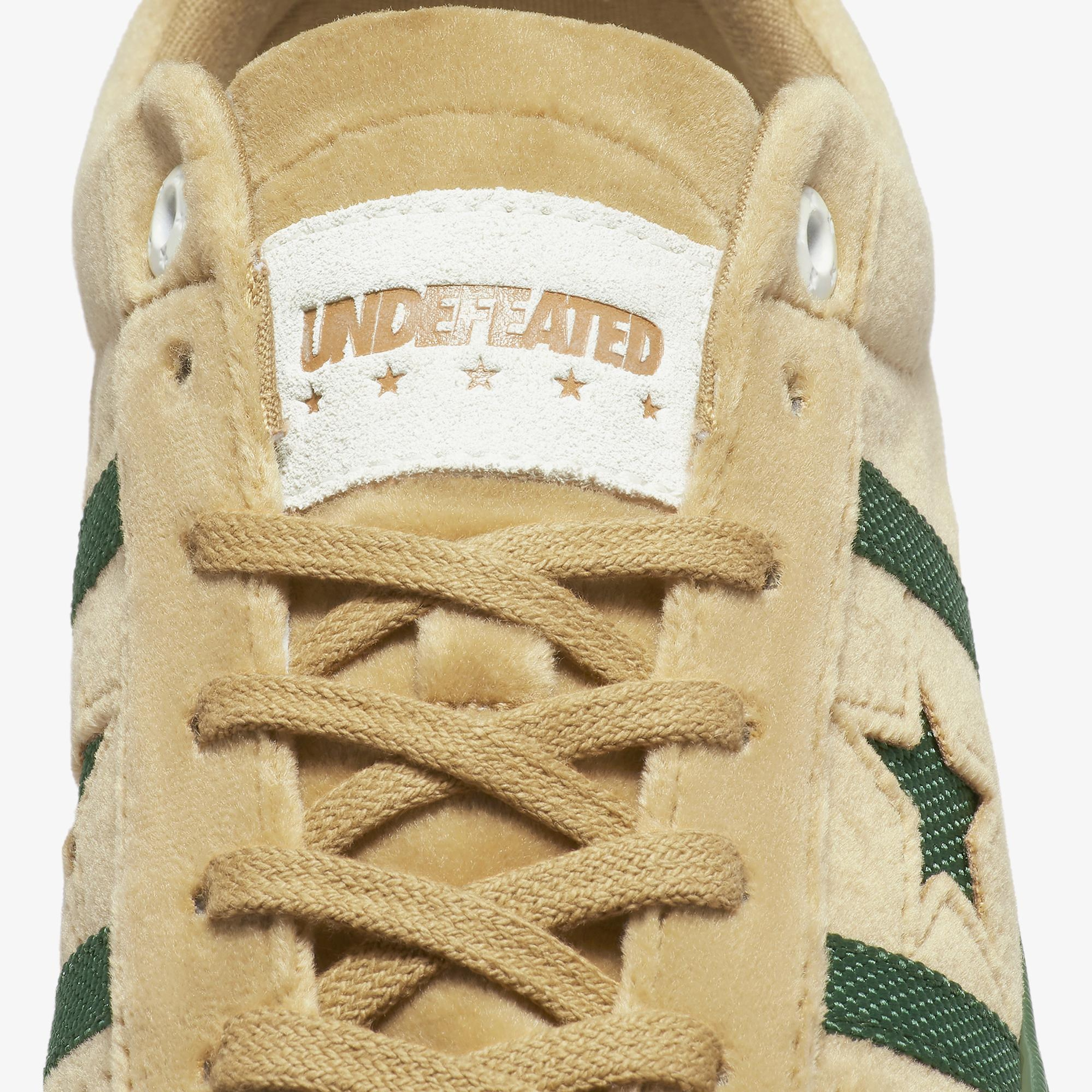 Converse x UNDEFEATED One Star Academy Pro Unisex Krem Sneaker