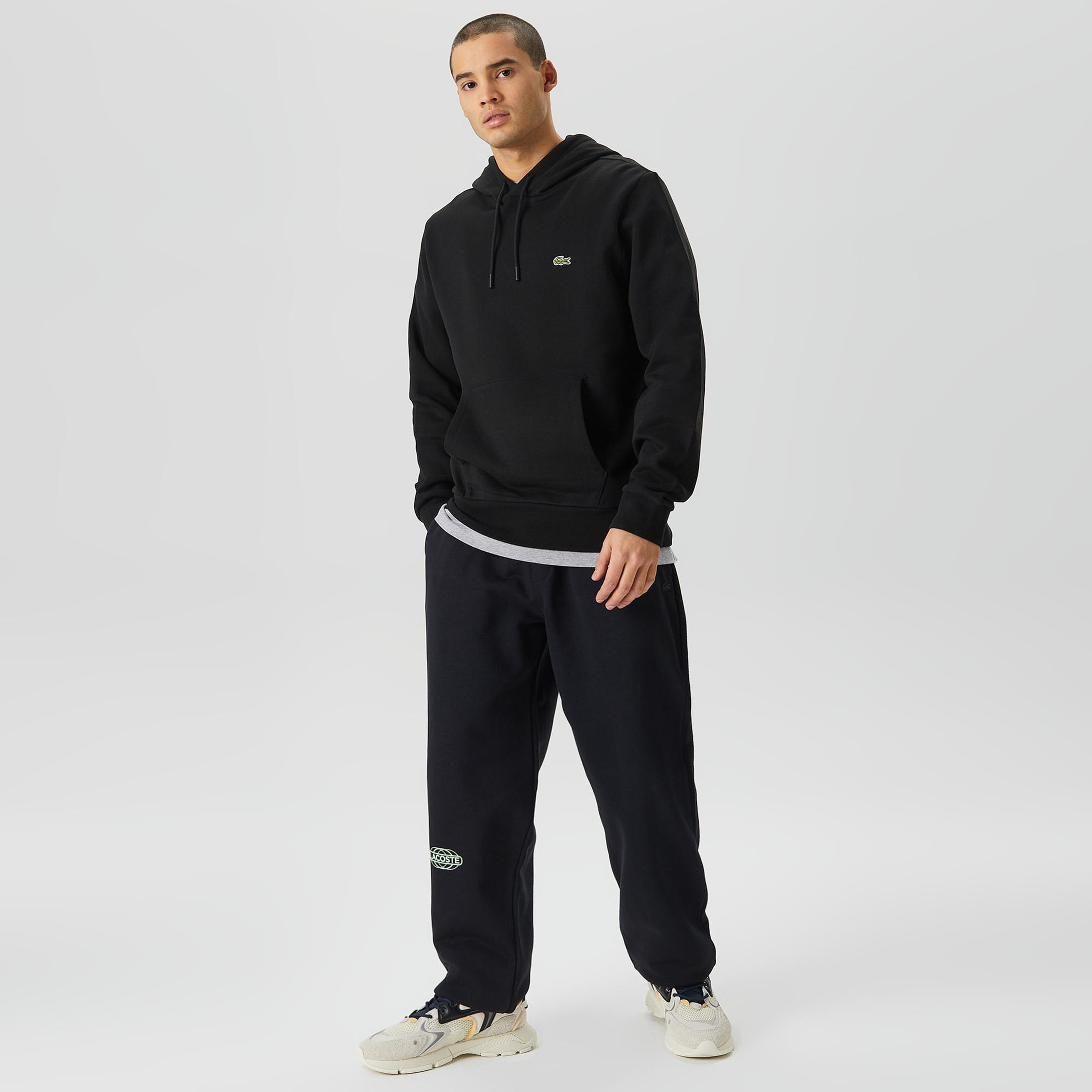 Lacoste Erkek Classic Fit Kapüşonlu Siyah Sweatshirt