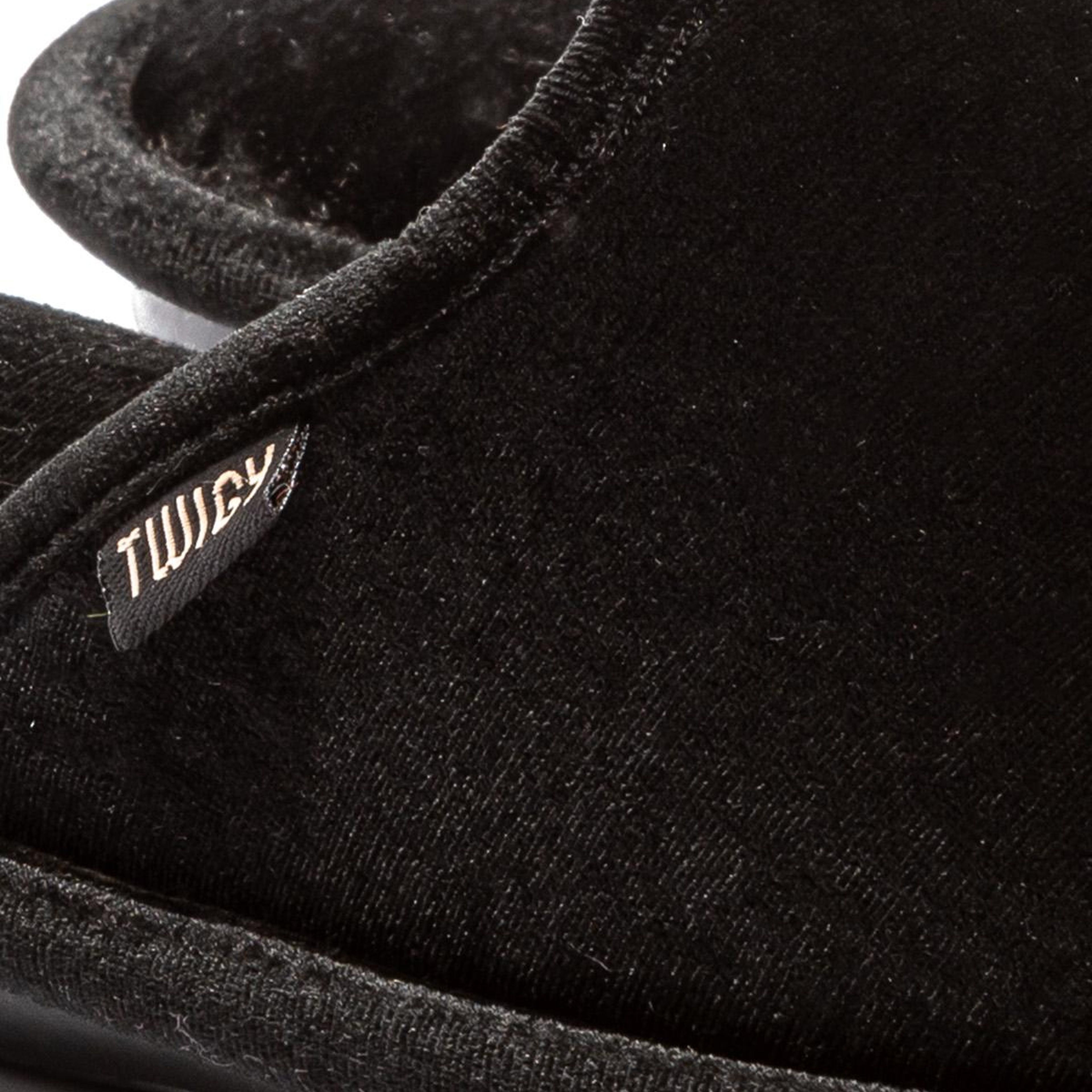 Ahu Kadın, Garson Boy Ev Terliği Siyah 36/41