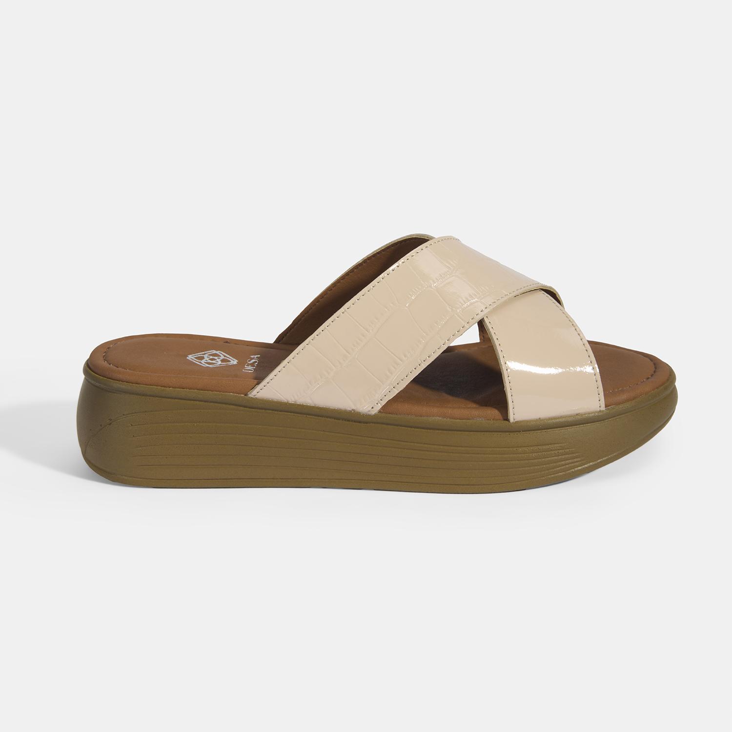 Kadın Pudra Dolgu Topuklu Deri Terlik