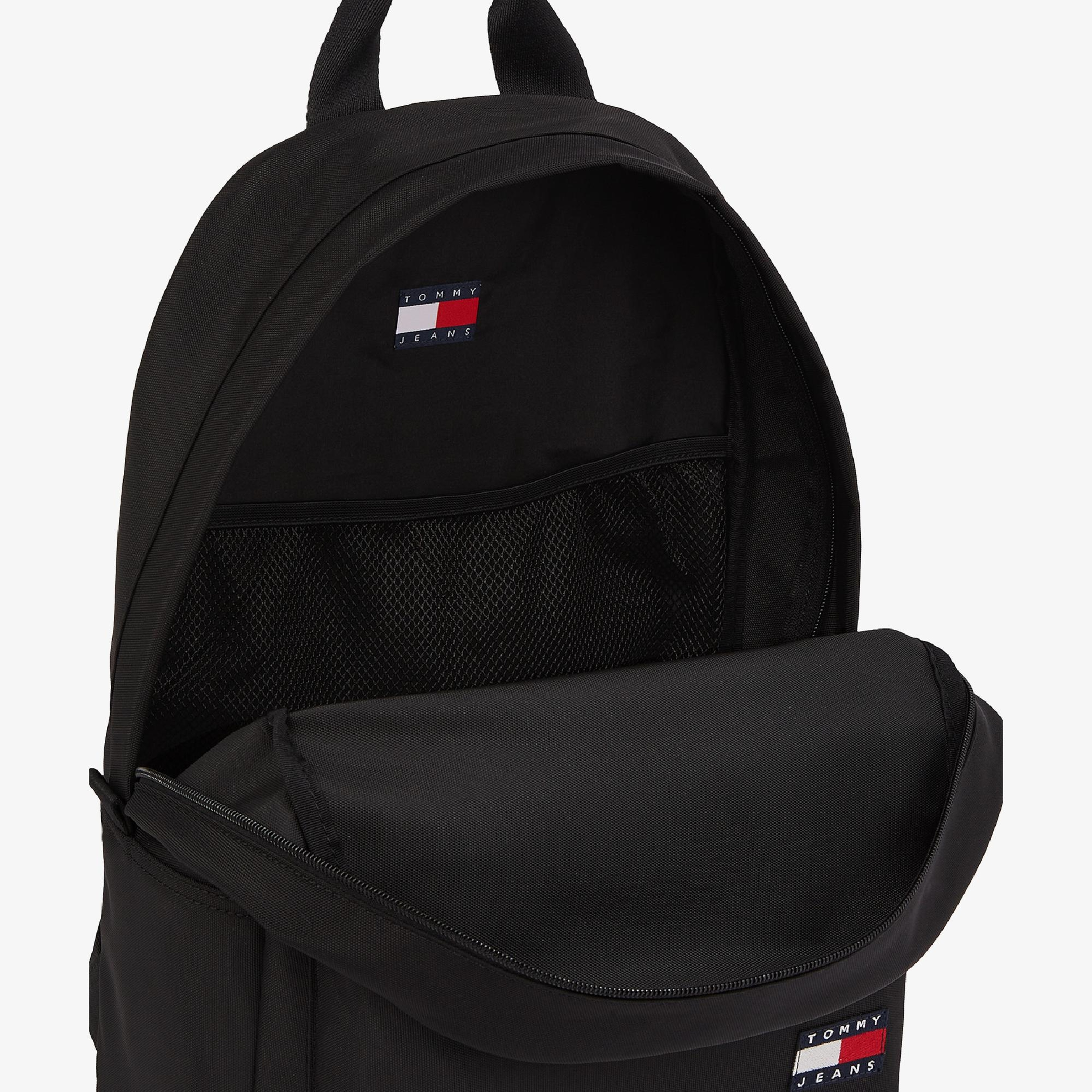 Tommy Hilfiger Ess Daily Dome Erkek Siyah Sırt Çantası