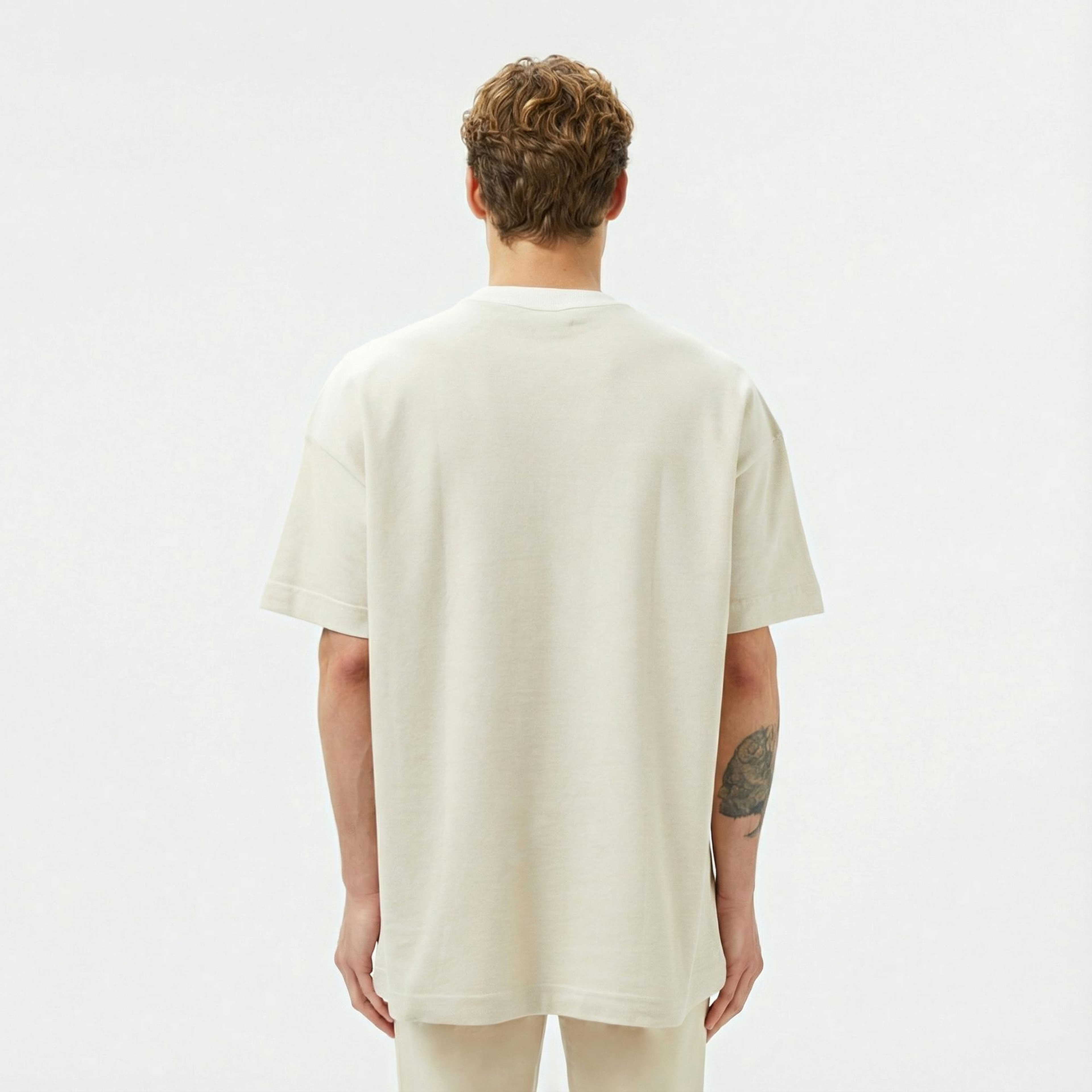 Lacoste Erkek Oversize Fit Bisiklet Yaka Krem T-Shirt