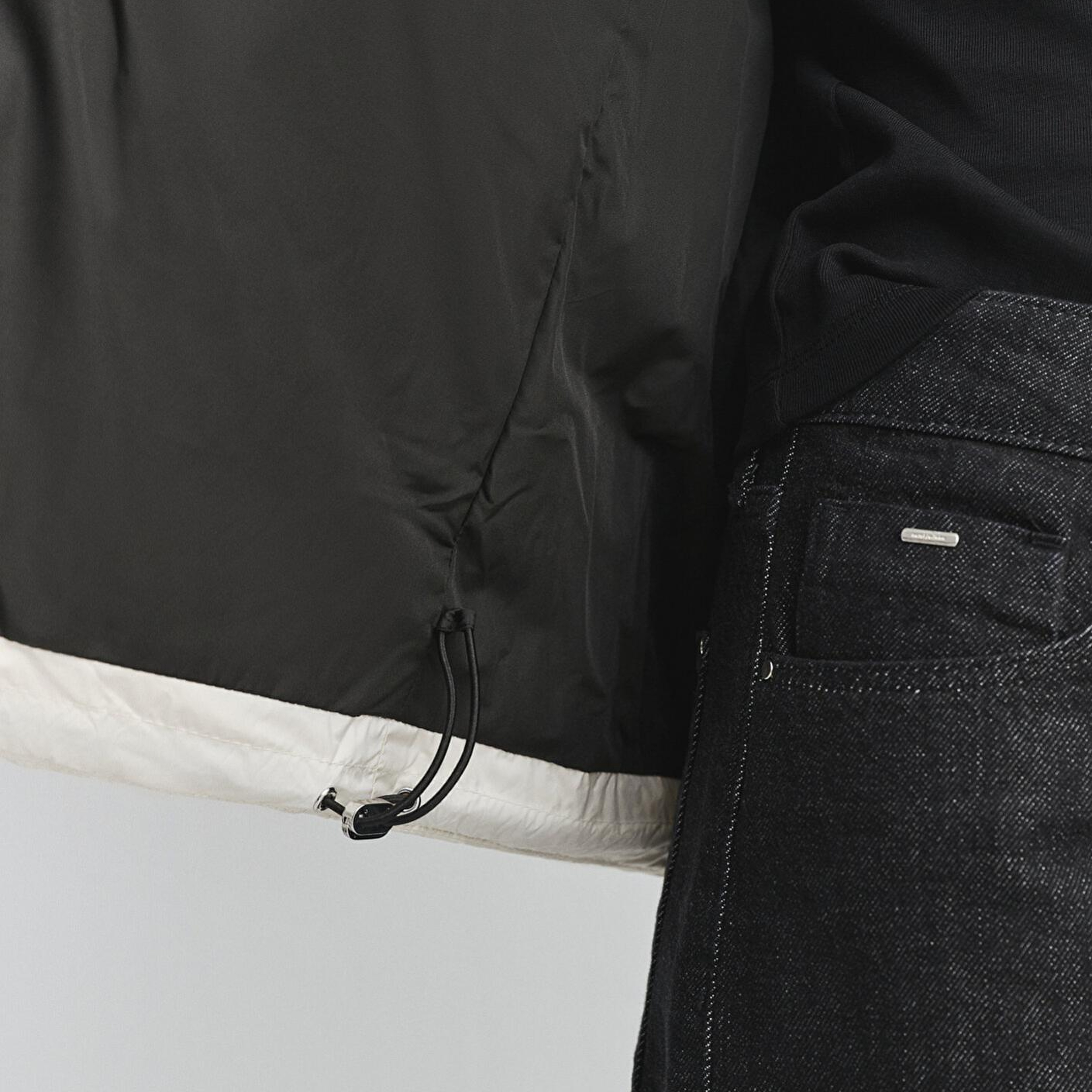 Mavi Su İtici Kapüşonlu Ekru Şişme Mont 1110714-86412