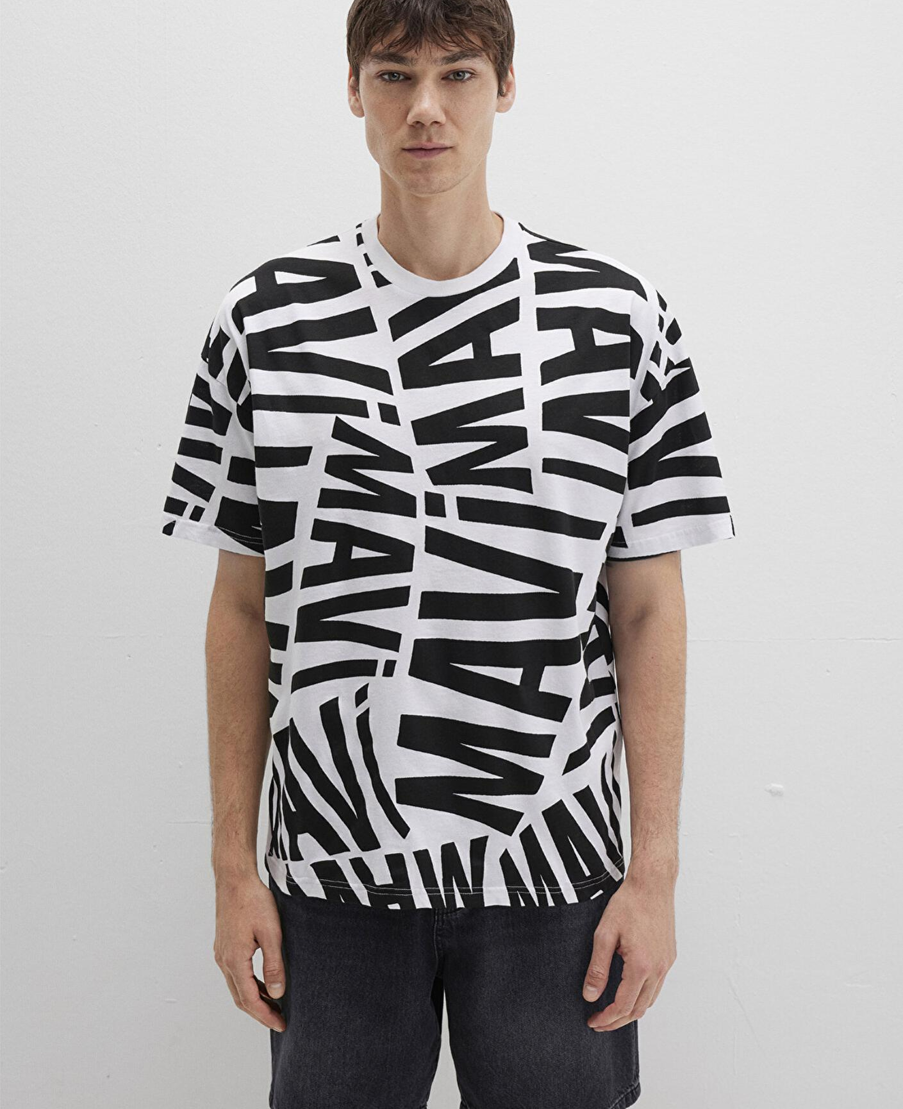 Mavi Mavi Logo Baskılı Siyah Tişört Oversize / Geniş Kesim 0610629-900