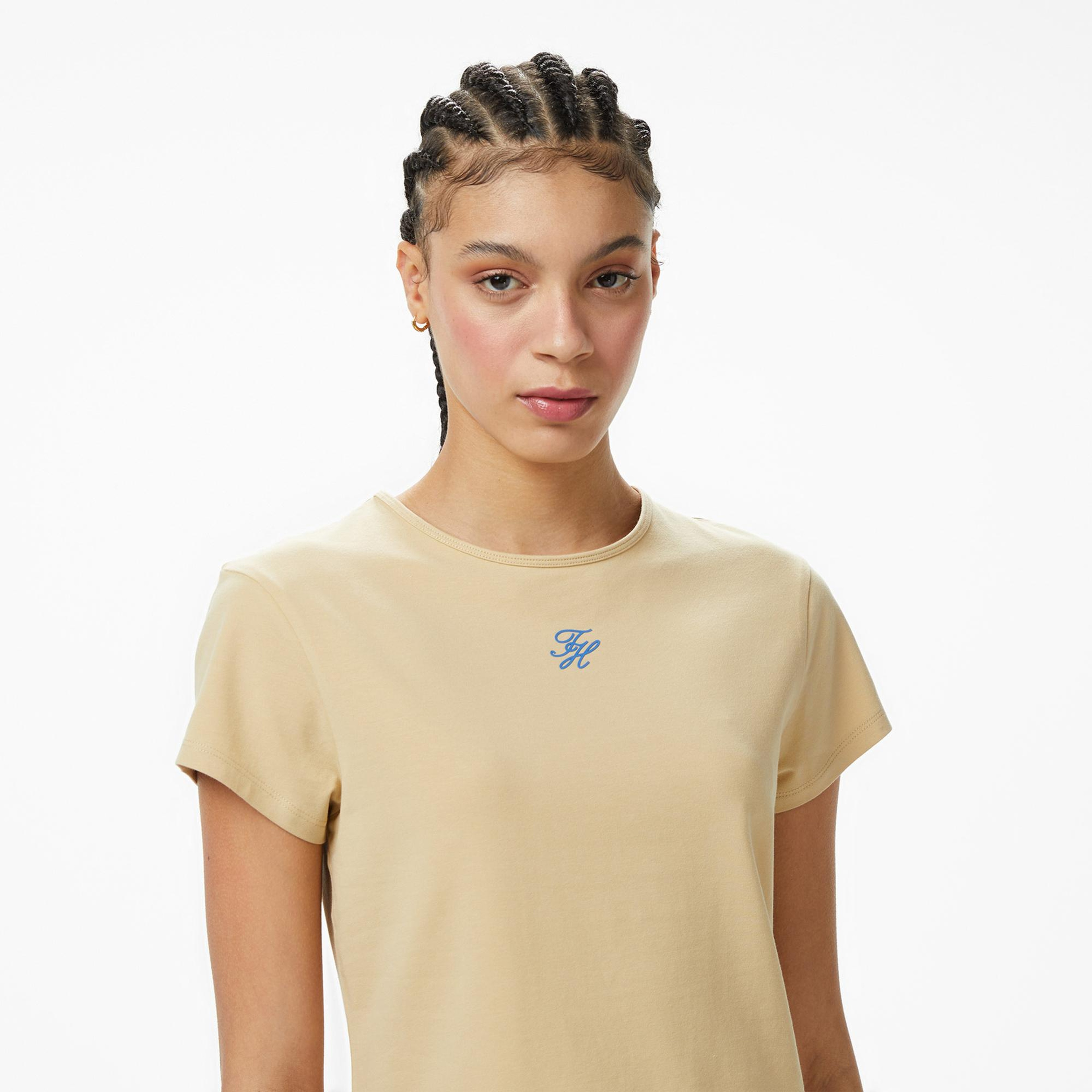 Tommy Hilfiger Emboss Kadın Bej T-Shirt