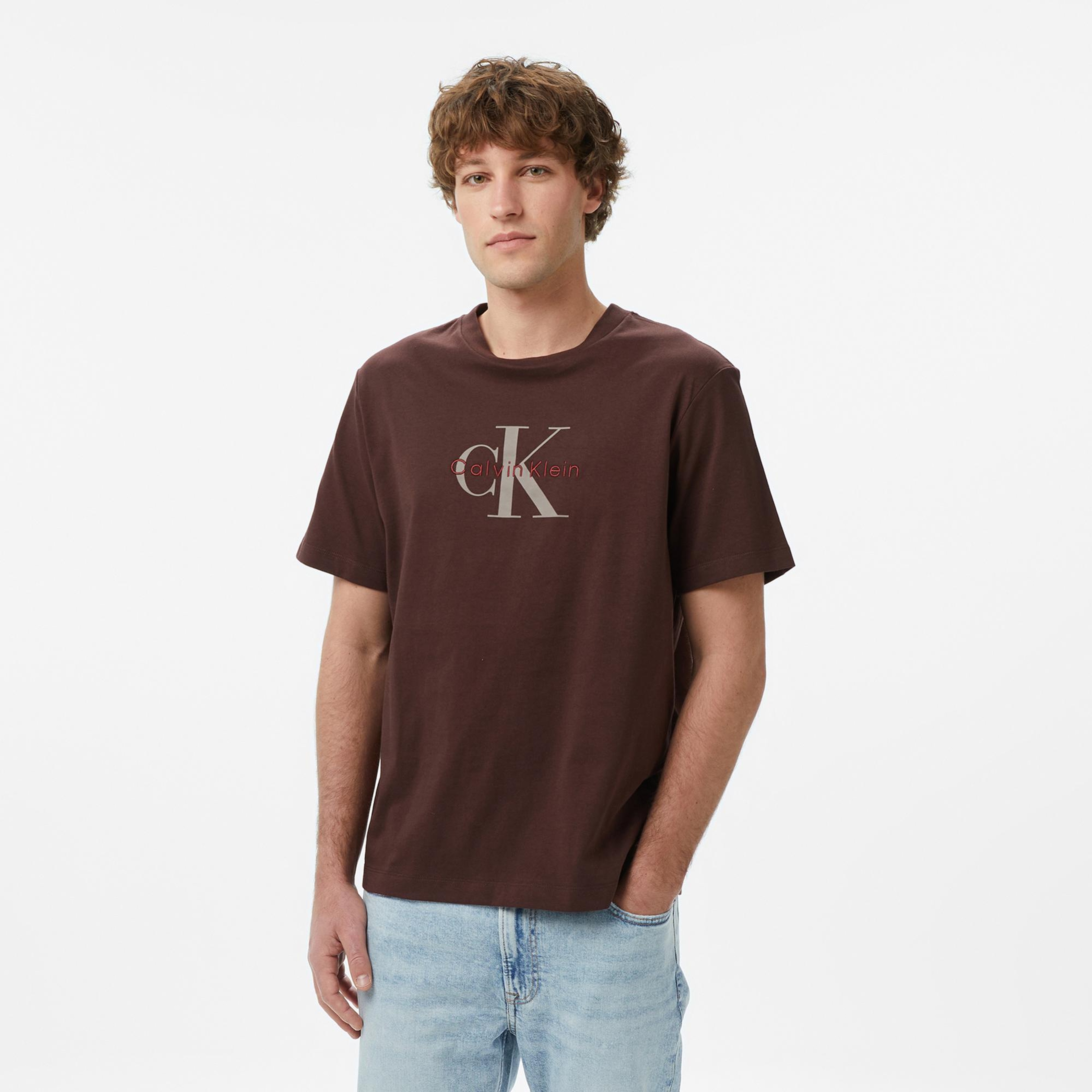 Calvin Klein Hero Monologo 20S Erkek Kahverengi T-Shirt