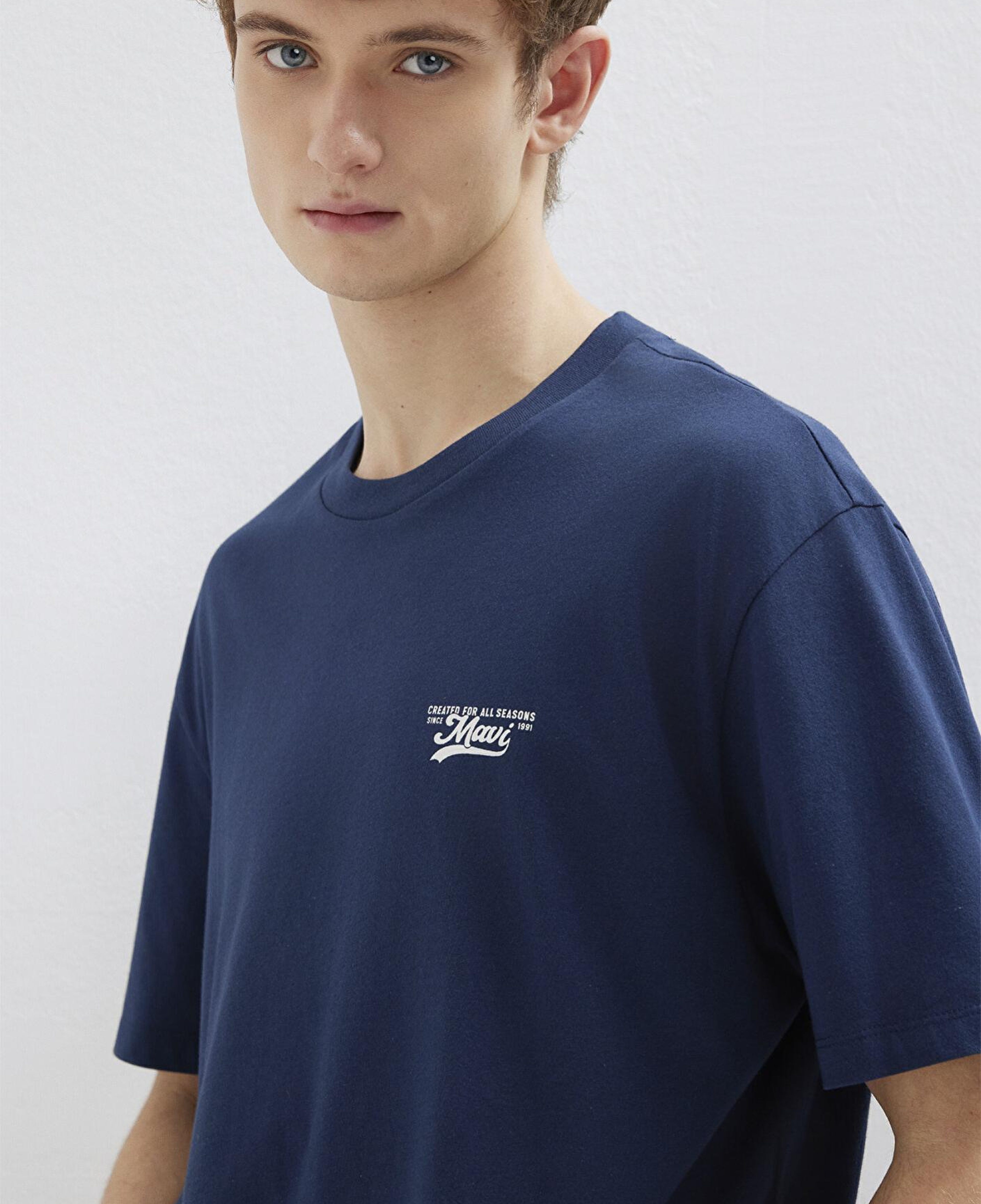 Mavi Mavi Baskılı Lacivert Tişört Loose Fit / Bol Rahat Kesim 0612840-70497