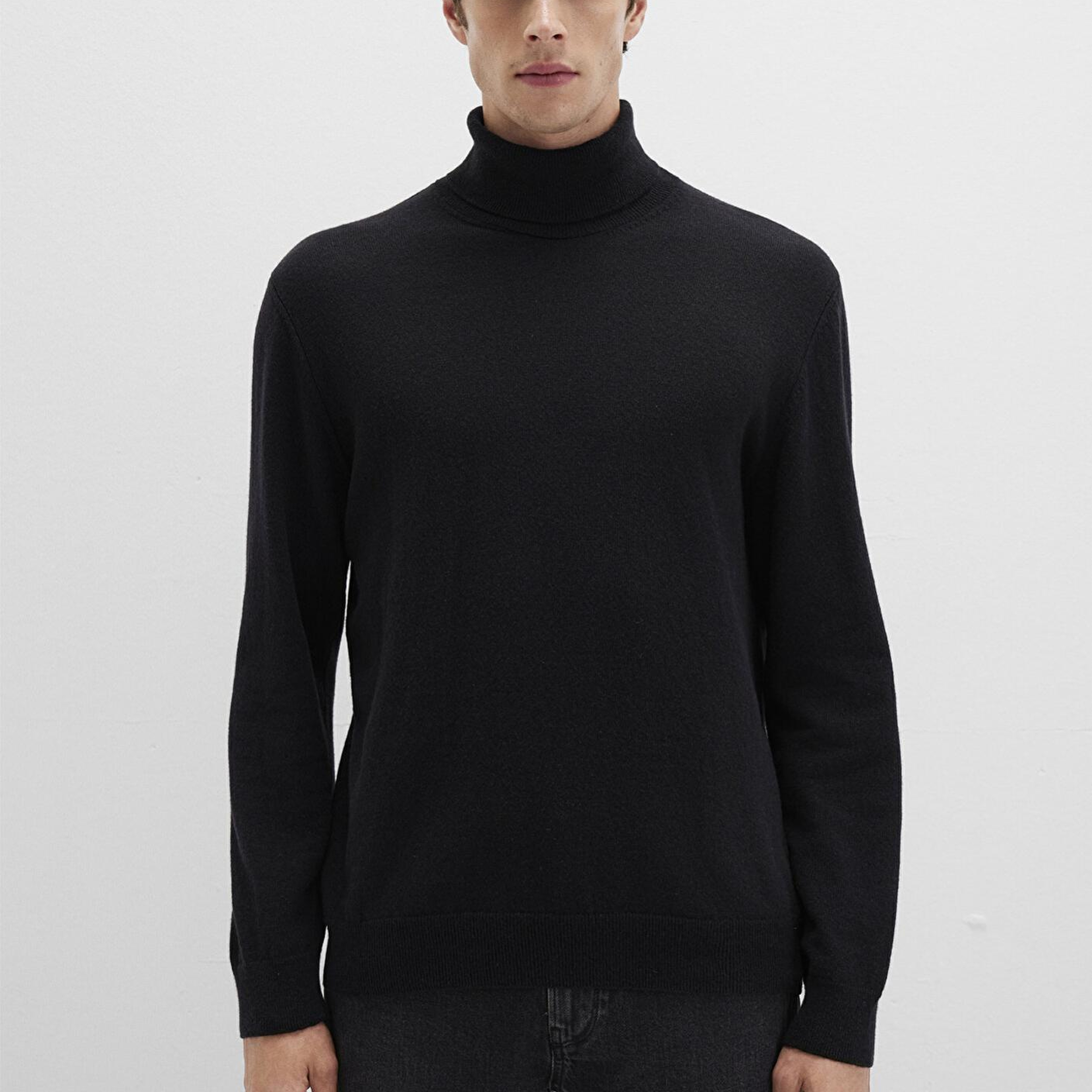 Mavi Yün Karışımlı Boğazlı Siyah Kazak Regular Fit / Normal Kesim 0710372-900