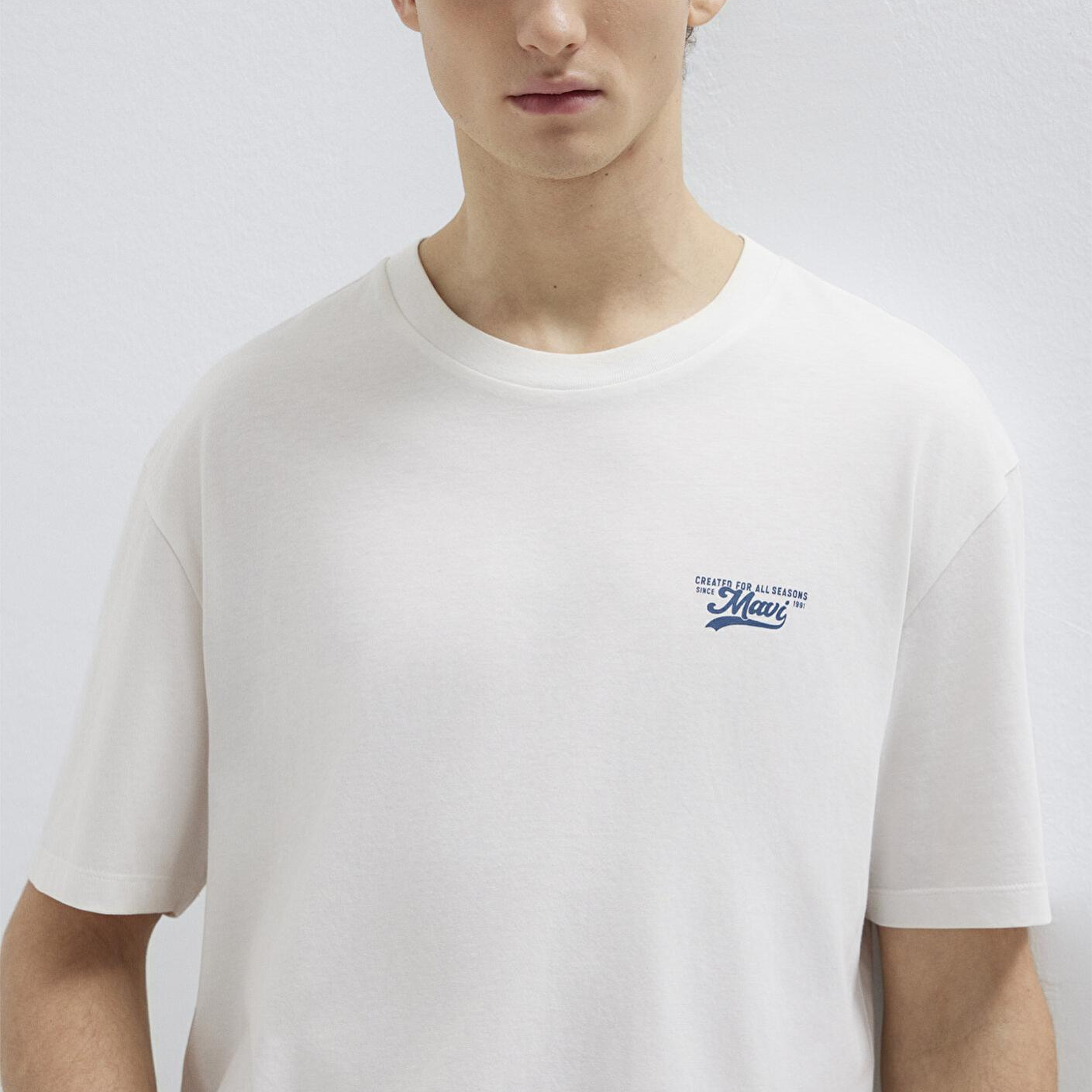 Mavi Mavi Baskılı Ekru Tişört Loose Fit / Bol Rahat Kesim 0612840-70057