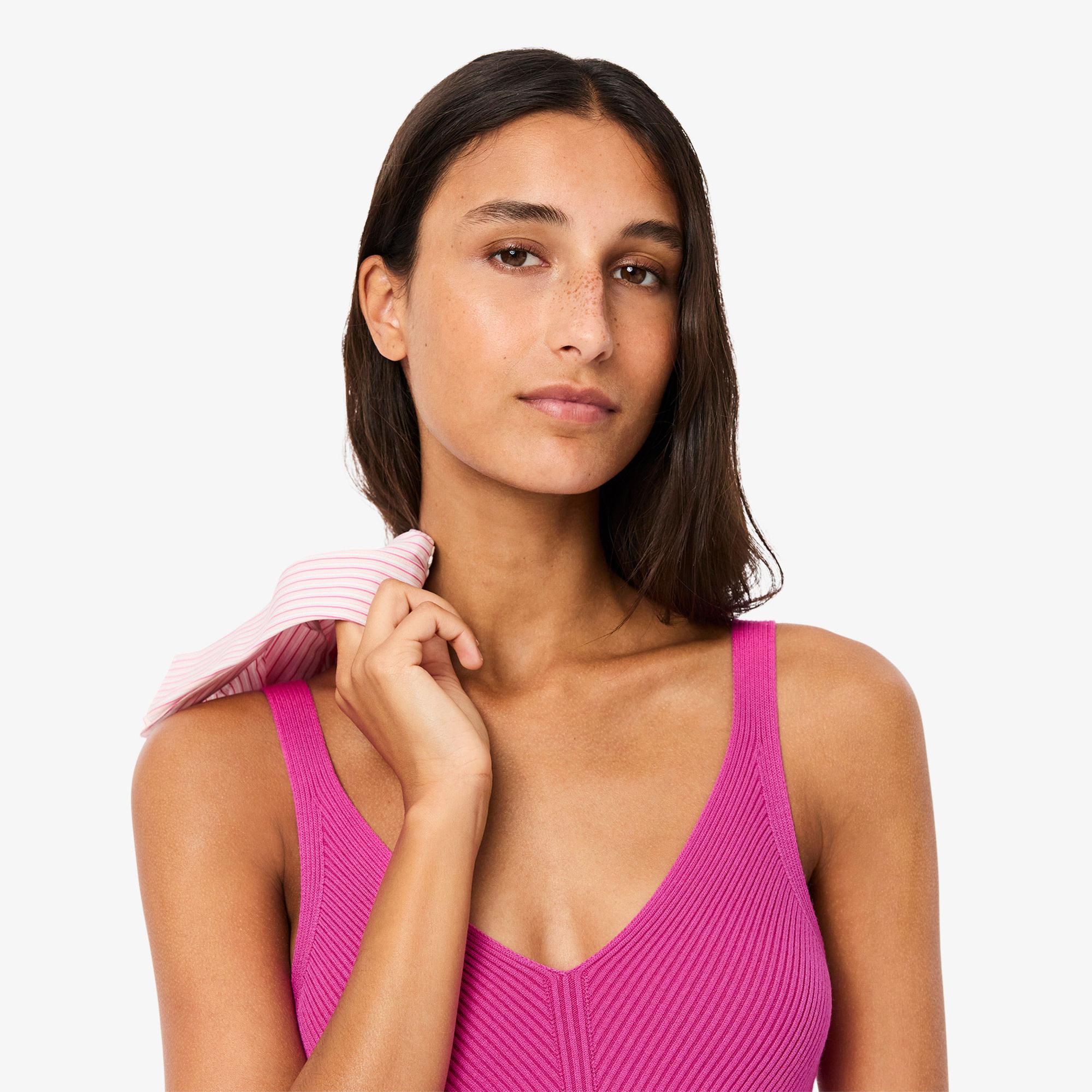 Lacoste Kadın Kolsuz V Yaka Pembe Elbise