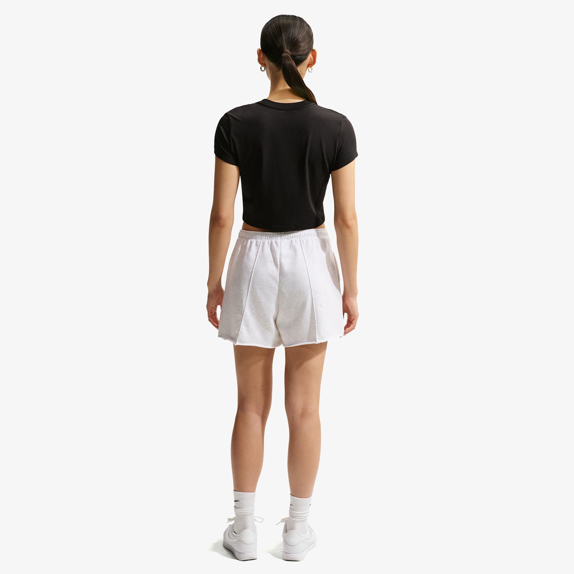 Nike Sportswear Chill Knit Kadın Siyah Crop T-Shirt