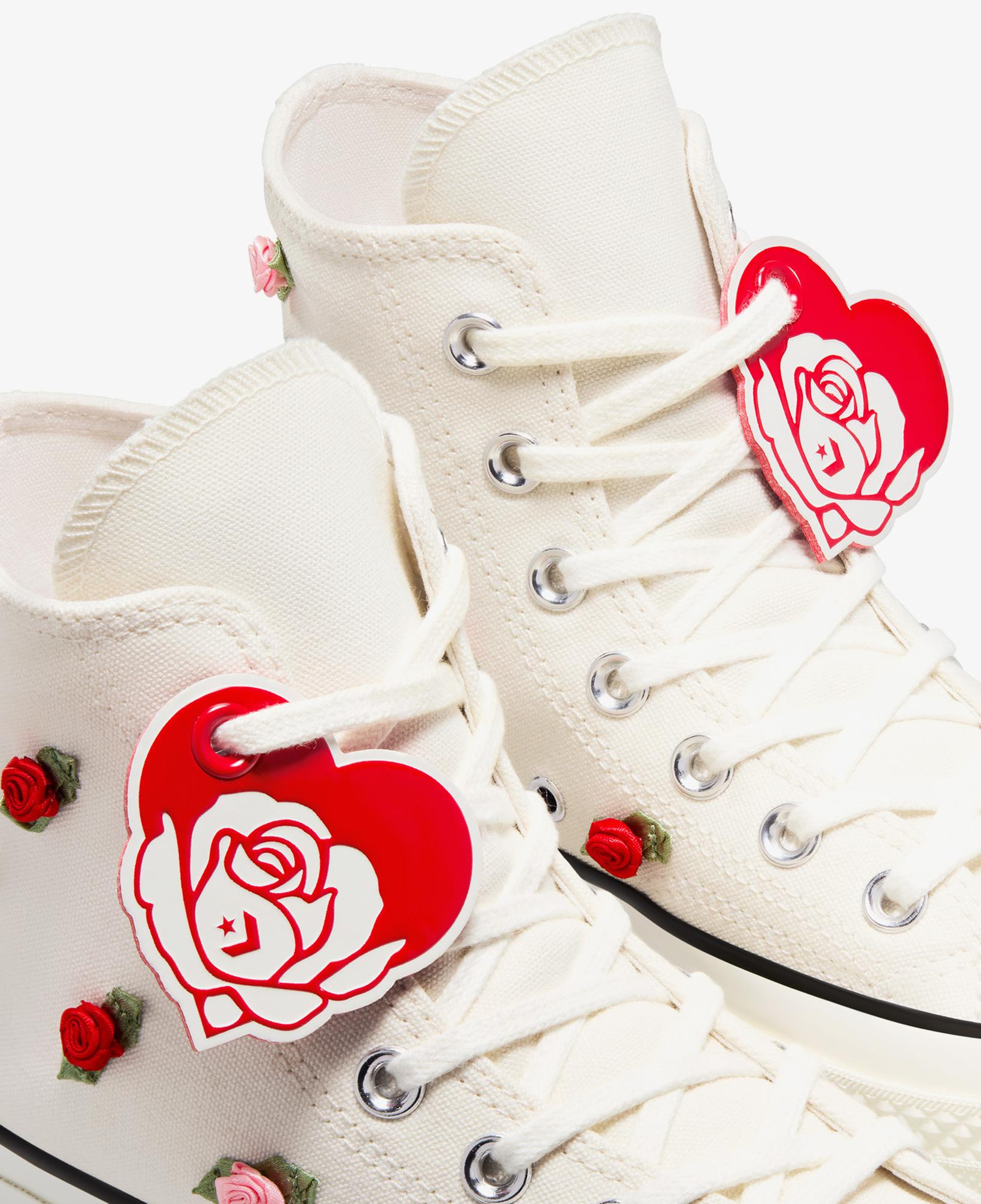 Converse Chuck 70 Roses Unisex Krem Sneaker