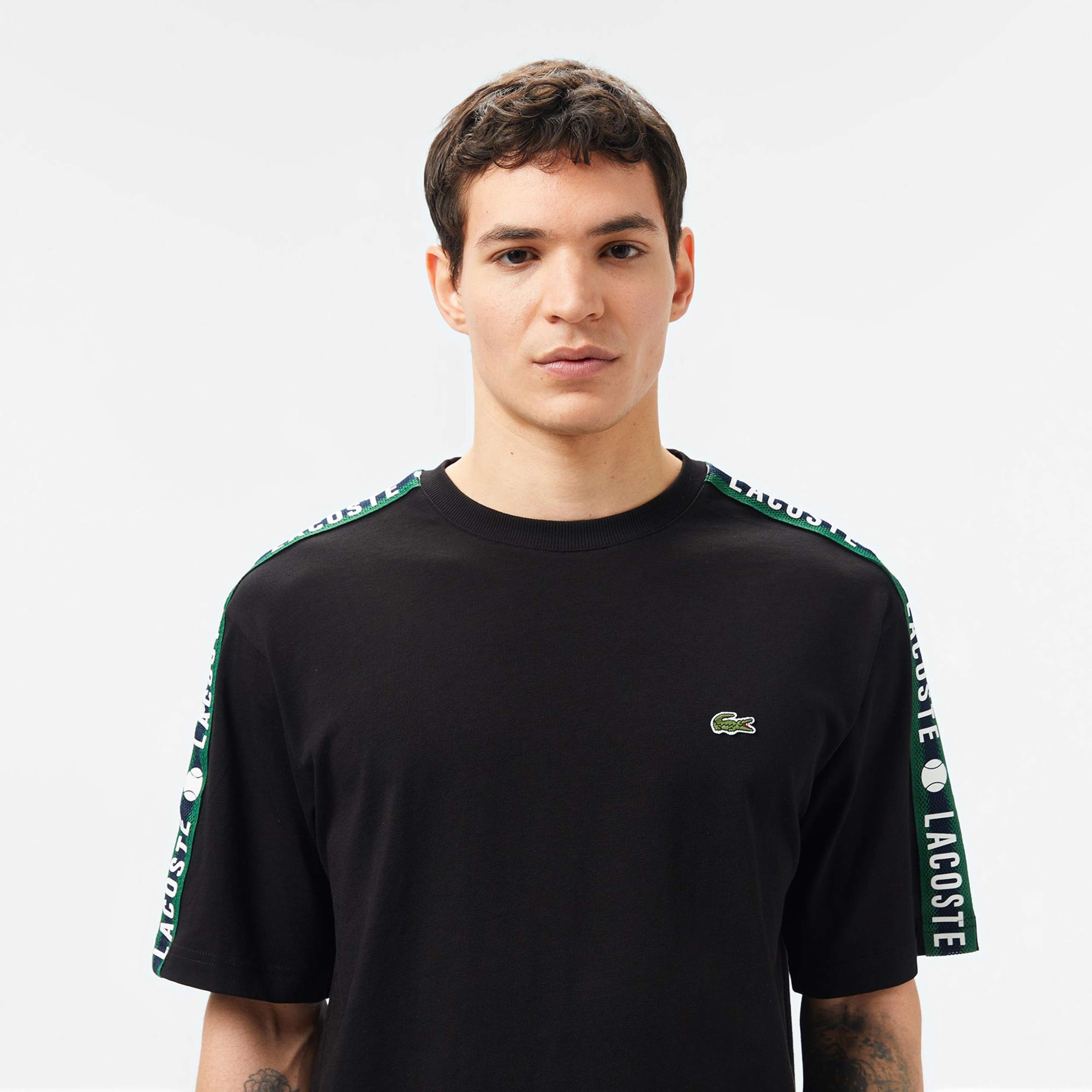 Lacoste Erkek Relaxed Fit Bisiklet Yaka Baskılı Siyah T-Shirt