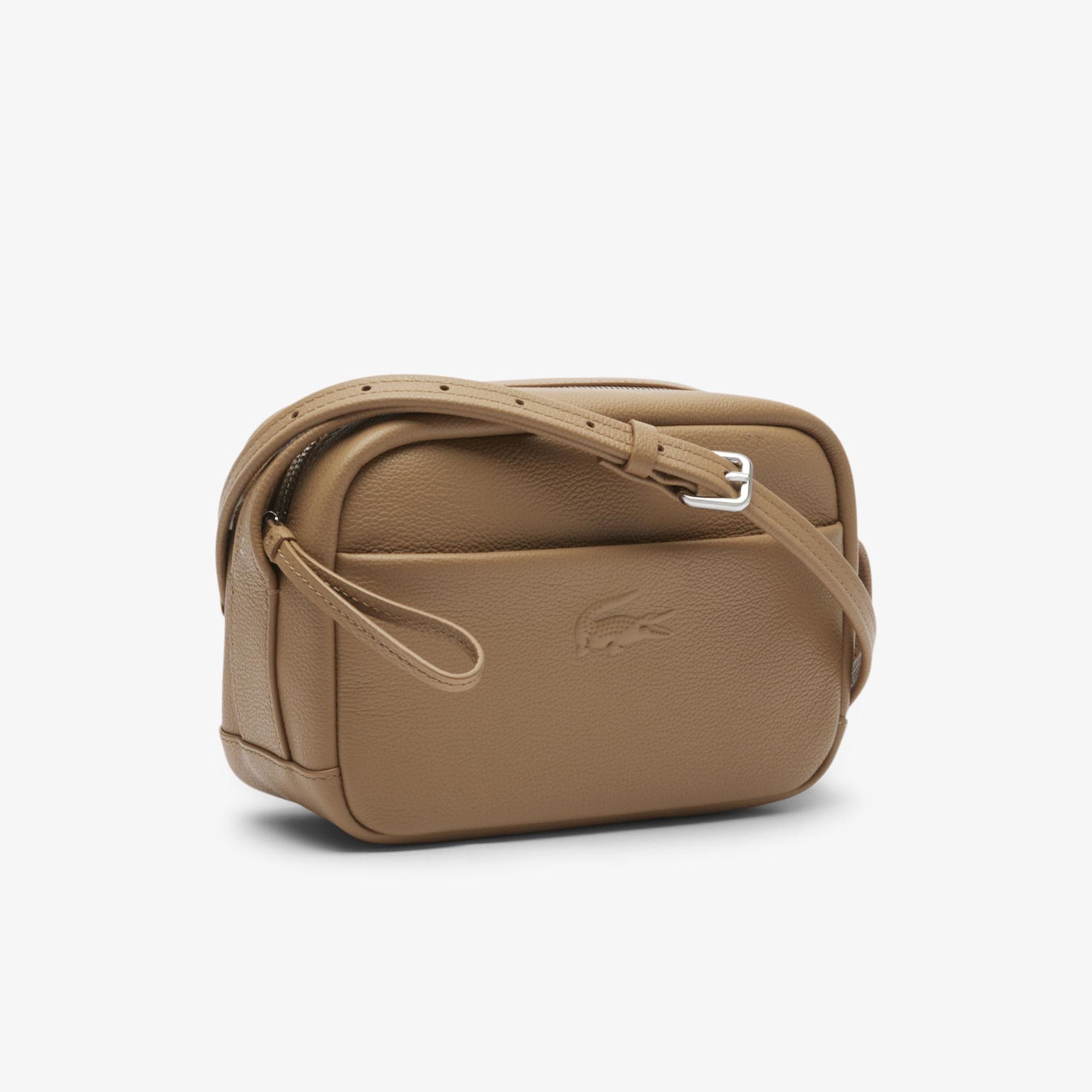 Lacoste City Court Kadın Deri Kahverengi Postacı Çantası