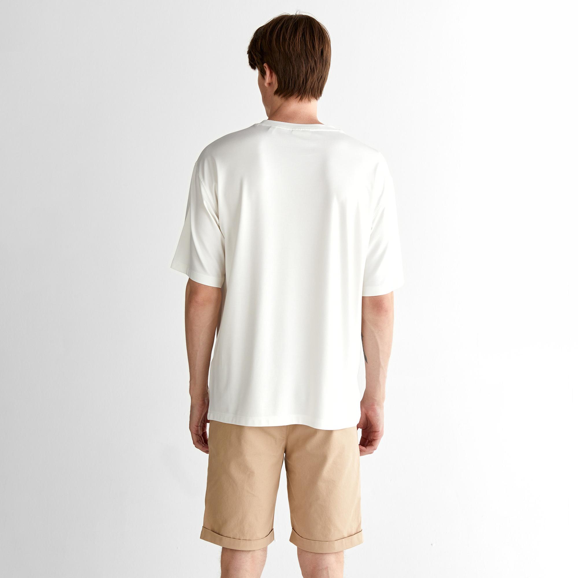 GANT Erkek Krem Relaxed Fit Bisiklet Yaka Logolu T-Shirt