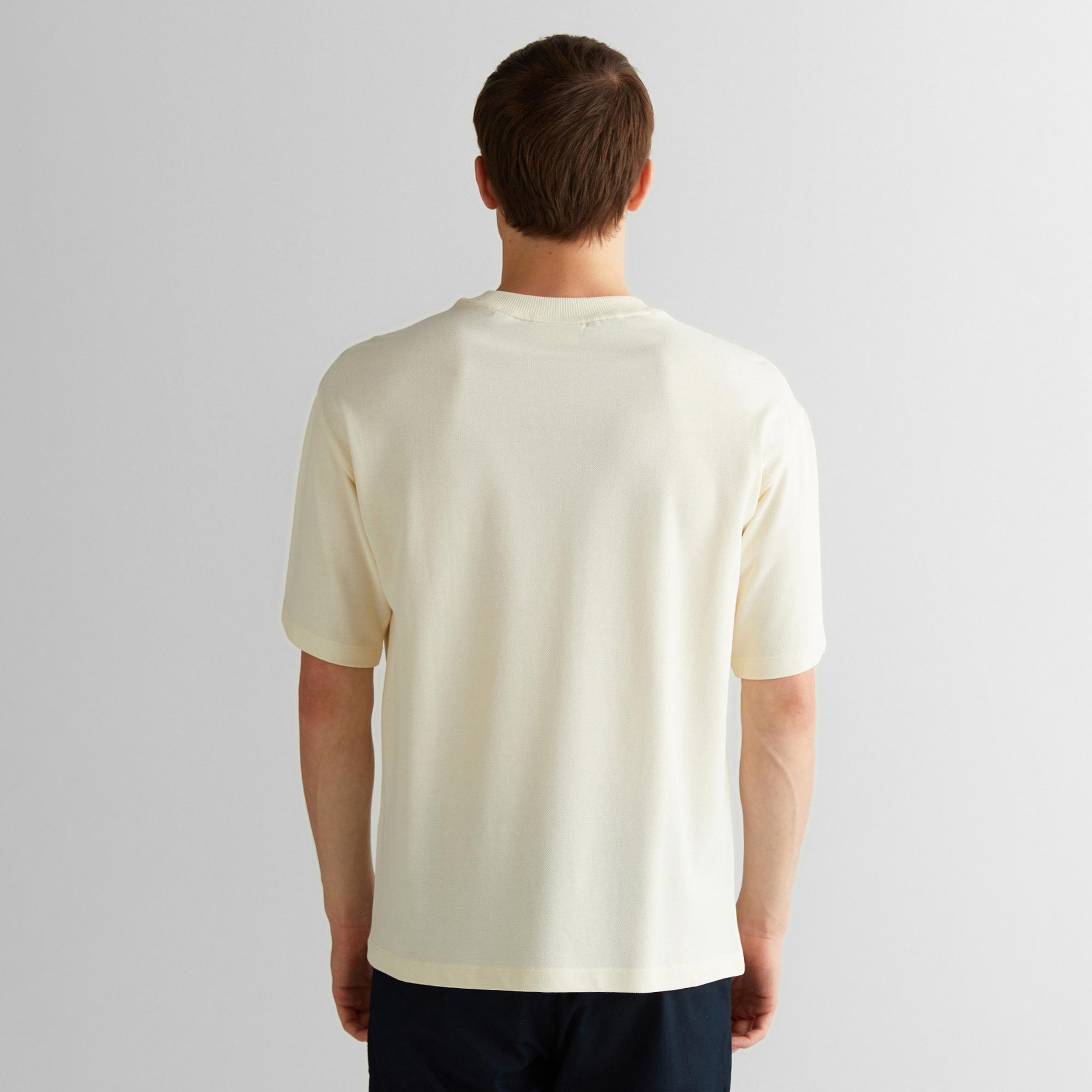 Gant Erkek Krem Relaxed Fit Bisiklet Yaka Logolu T-Shirt