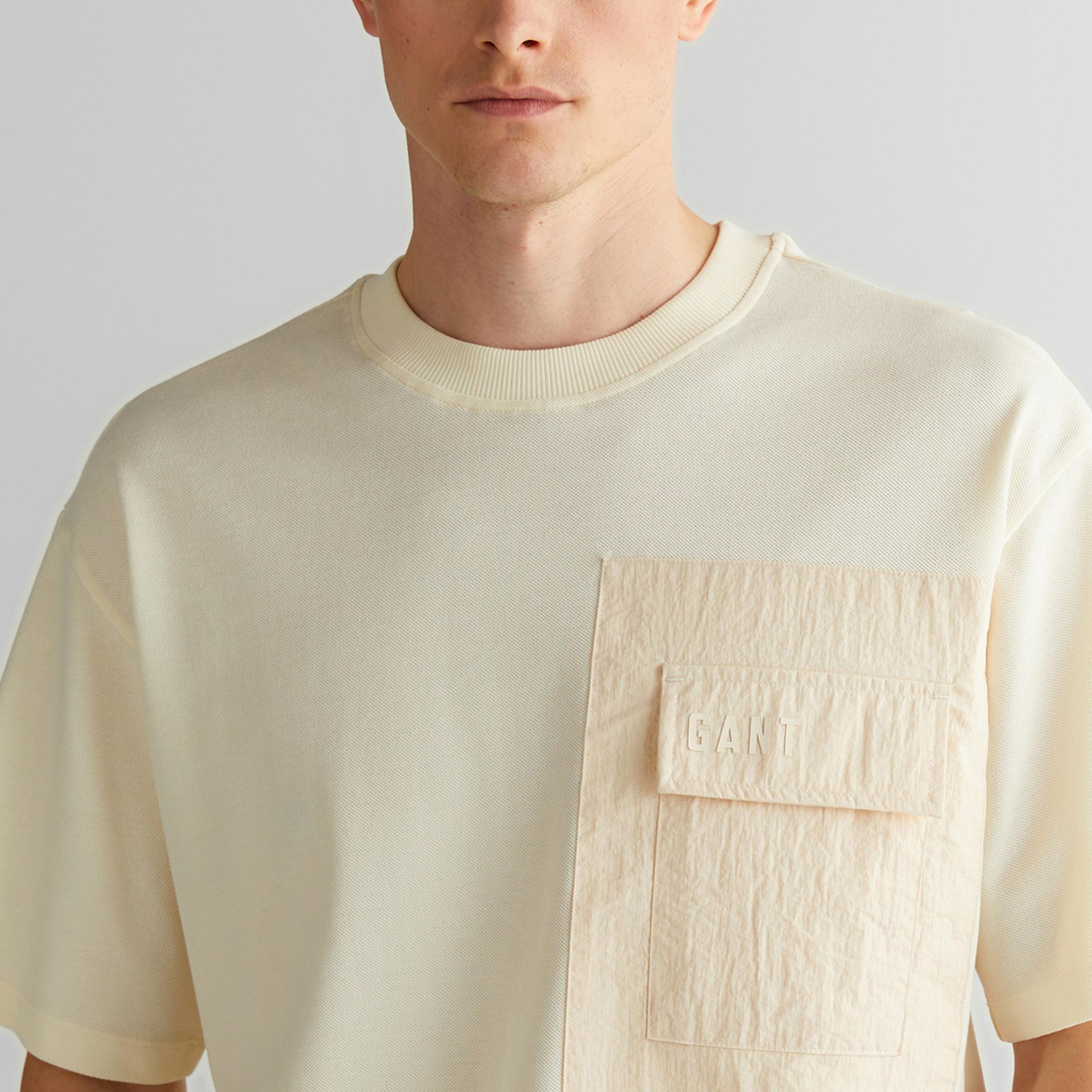 Gant Erkek Krem Relaxed Fit Bisiklet Yaka Logolu T-Shirt