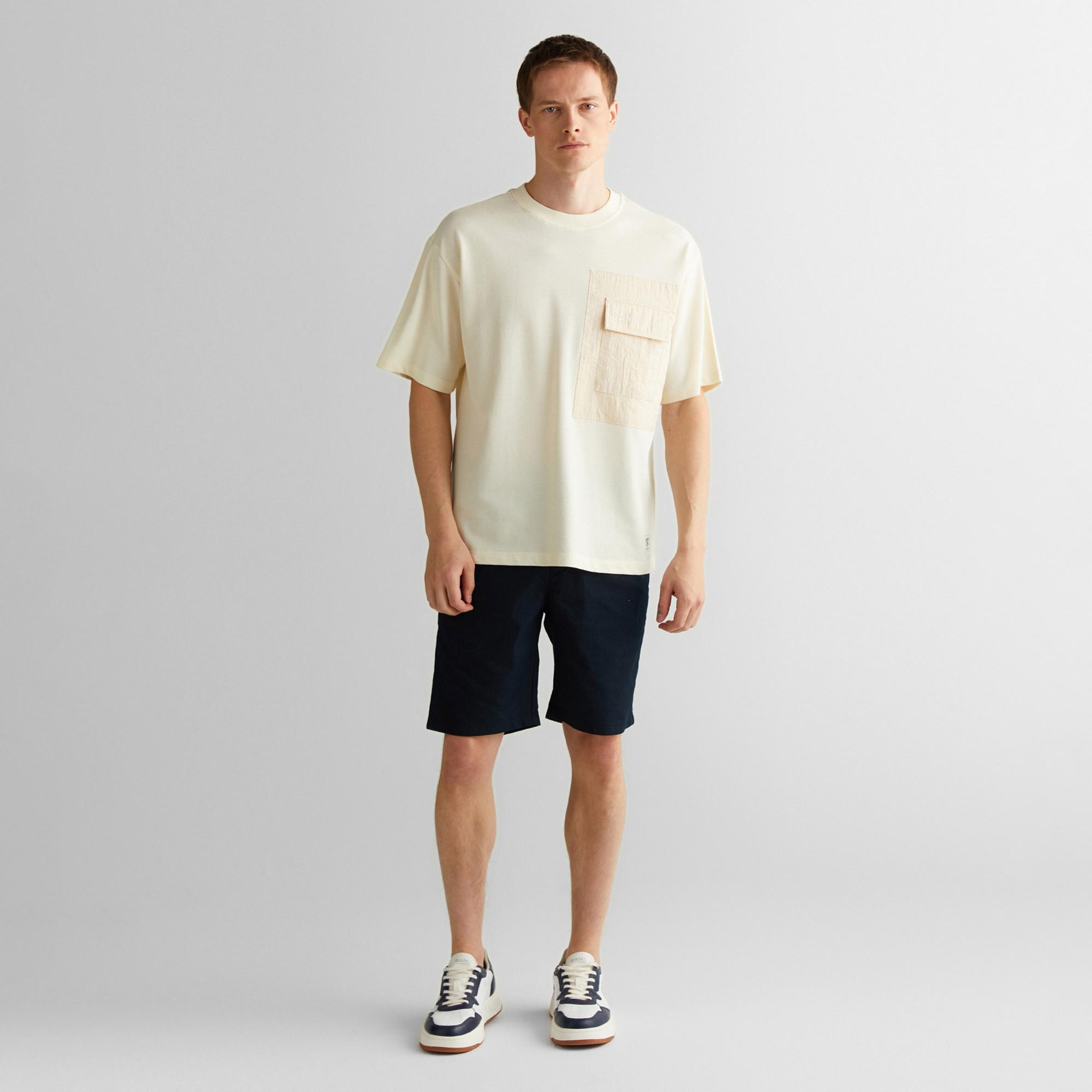 Gant Erkek Krem Relaxed Fit Bisiklet Yaka Logolu T-Shirt