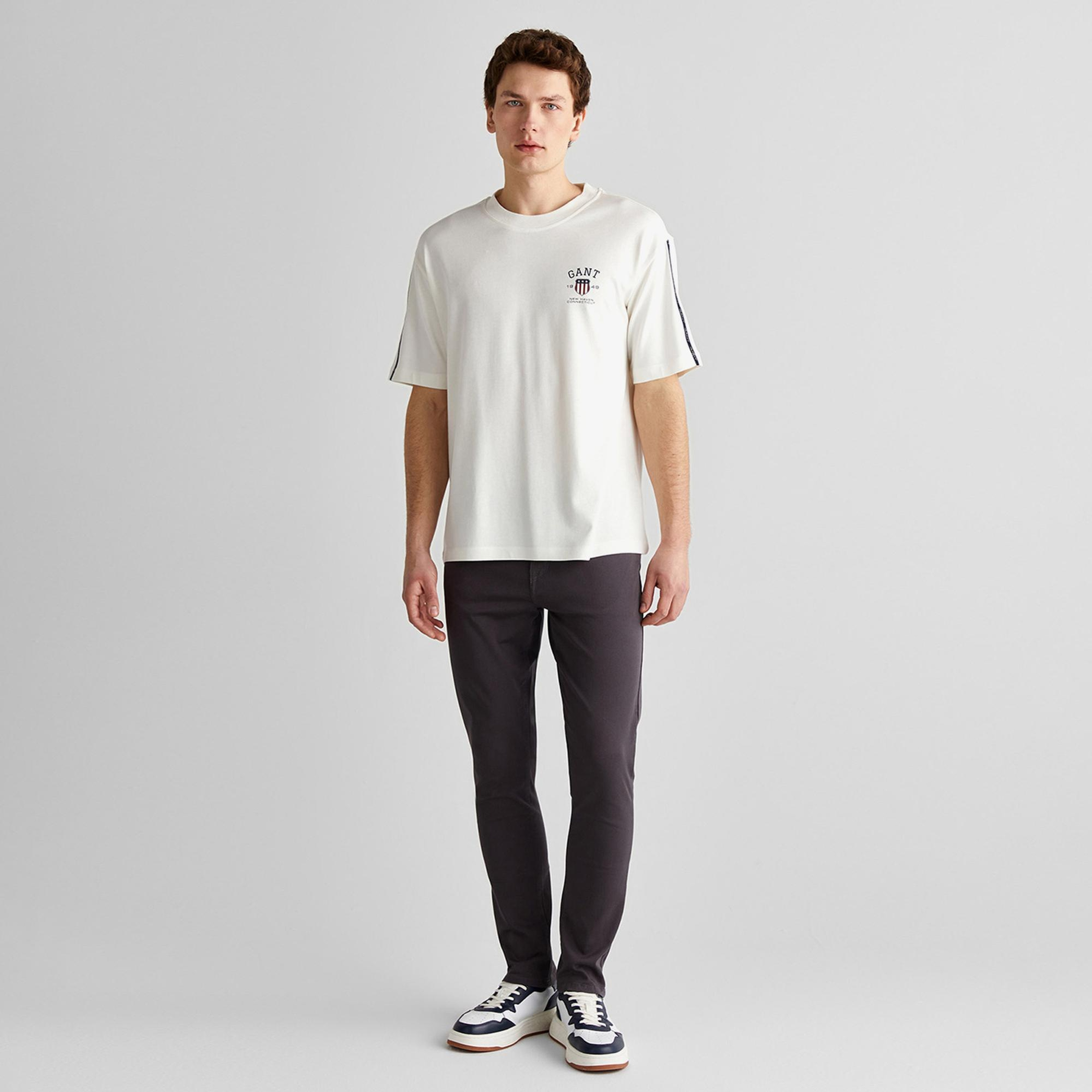 GANT Erkek Krem Relaxed Fit Bisiklet Yaka Logolu T-Shirt