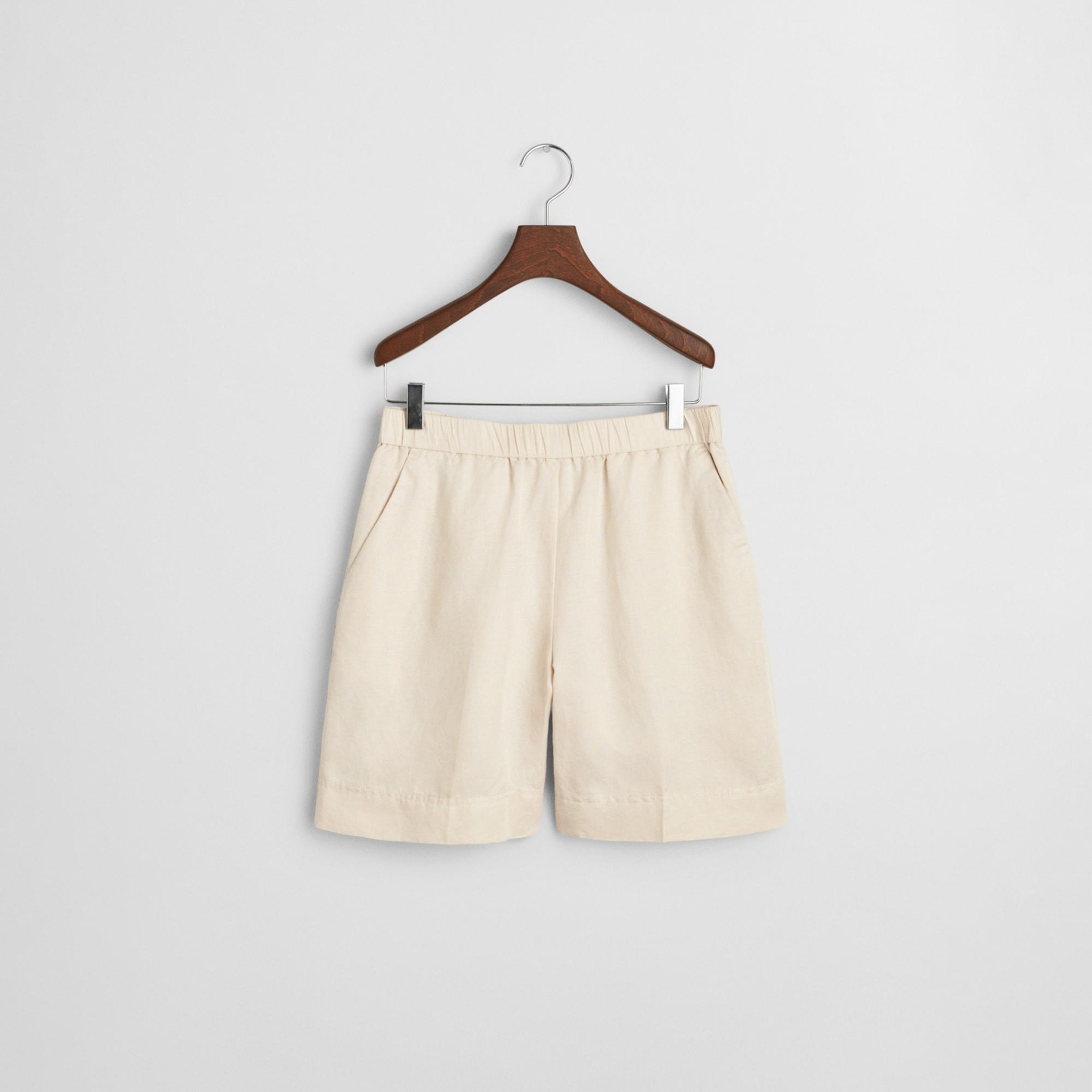 GANT Kadın Krem Relaxed Fit Keten Şort