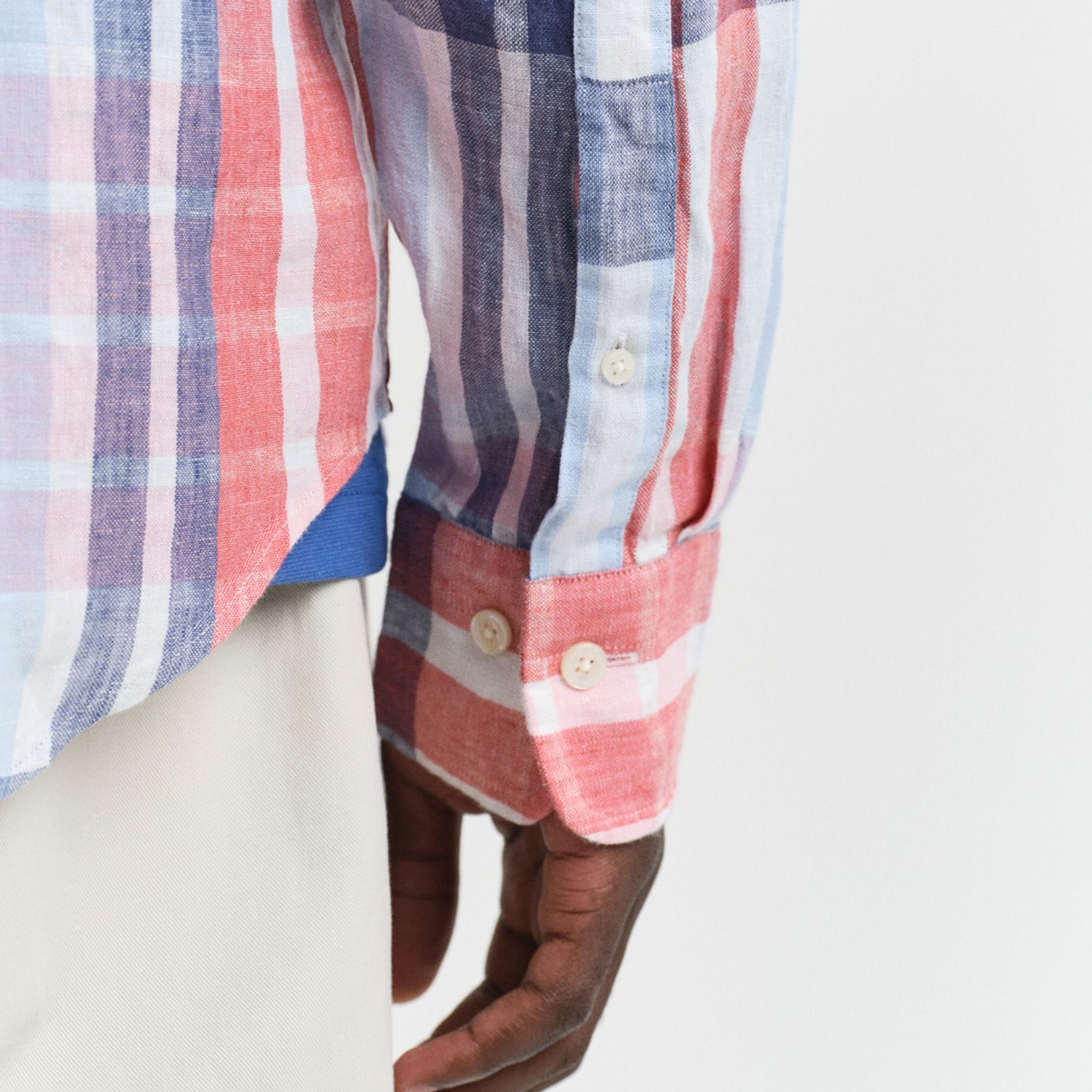 GANT Erkek Kırmızı Regular Fit Düğmeli Yaka Kareli Keten Gömlek