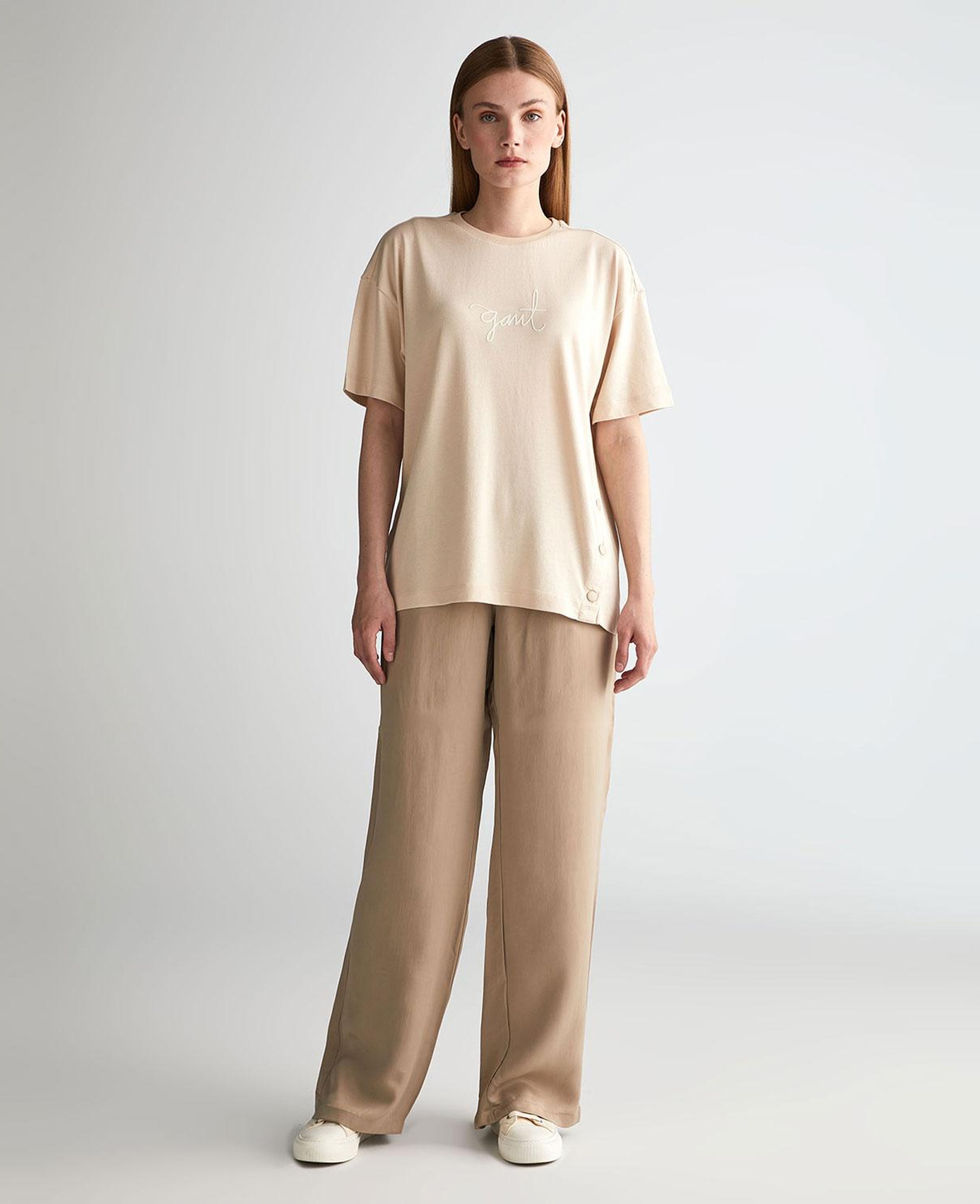 GANT Kadın Bej Regular Fit Pantolon