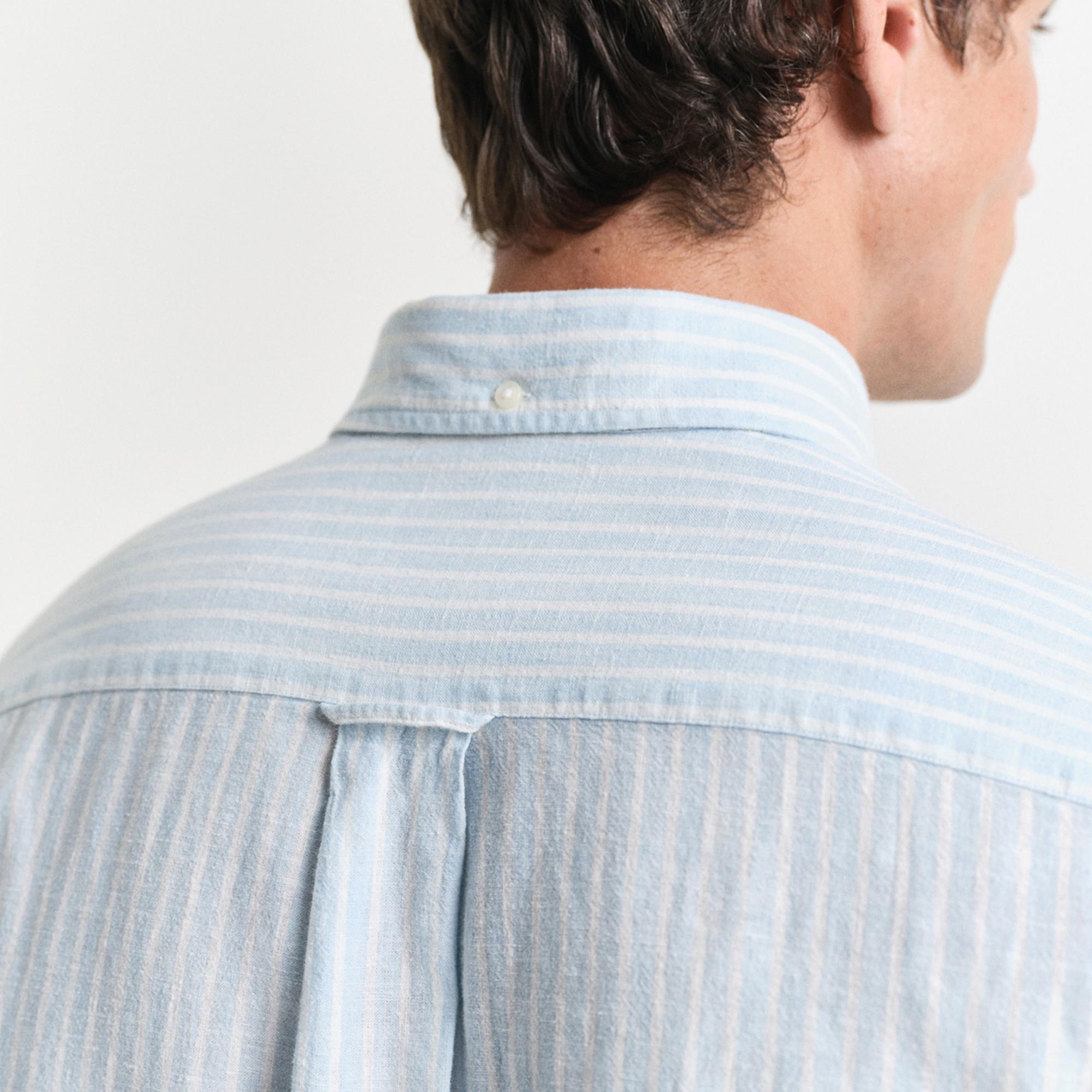 GANT Erkek Mavi Regular Fit Düğmeli Yaka Çizgili Keten Gömlek