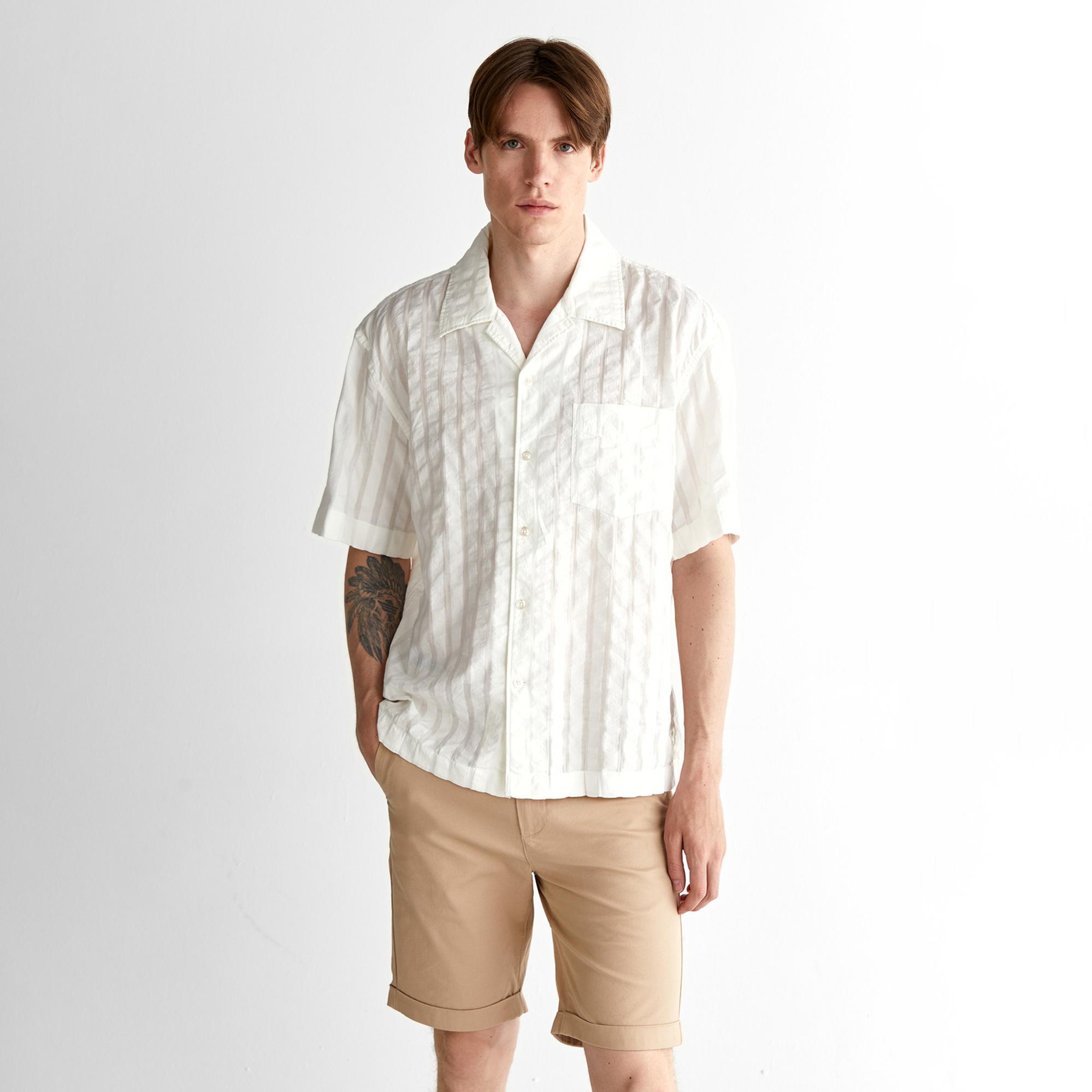 GANT Erkek Krem Relaxed Fit Klasik Yaka Çizgili Gömlek