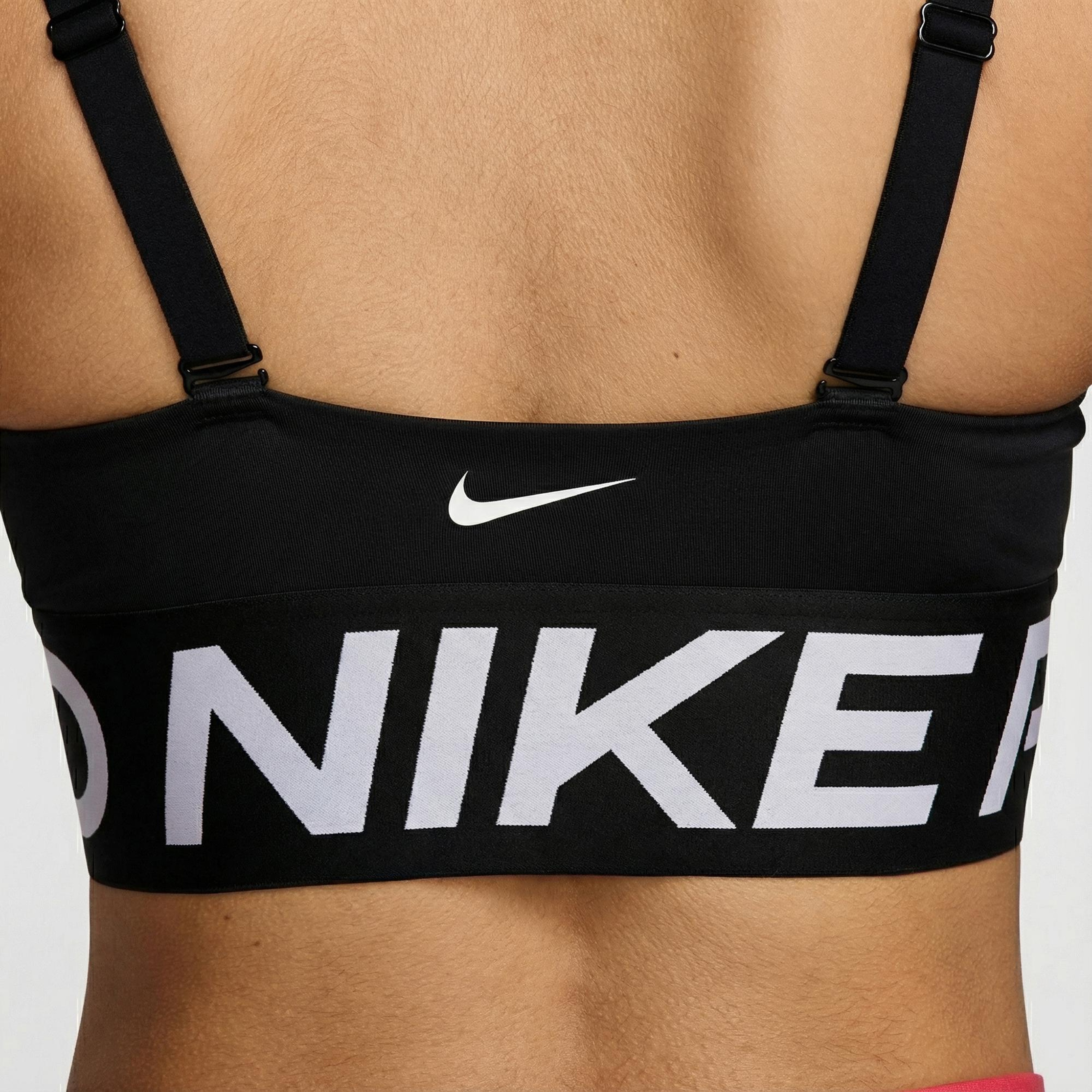 Nike Pro Indy Plunge Kadın Siyah Bra