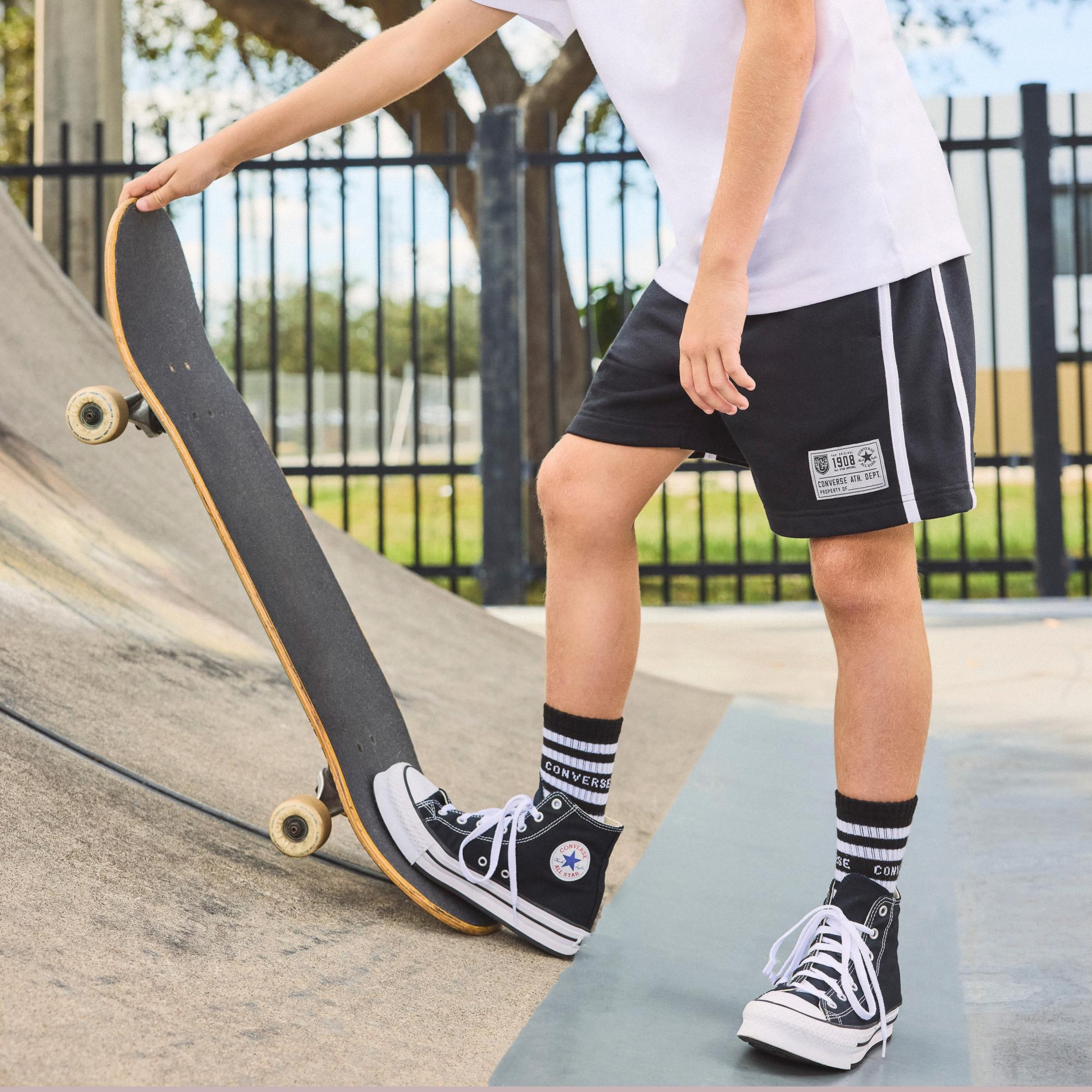 Converse Side Stripe Retro Çocuk Siyah Şort