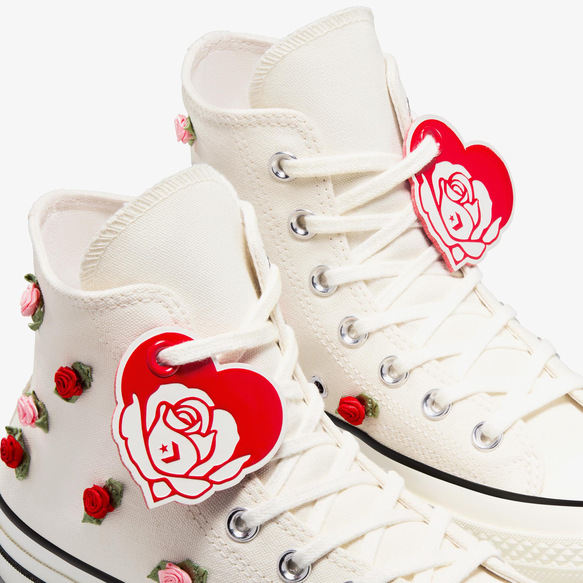 Converse Chuck 70 Roses Unisex Krem Sneaker