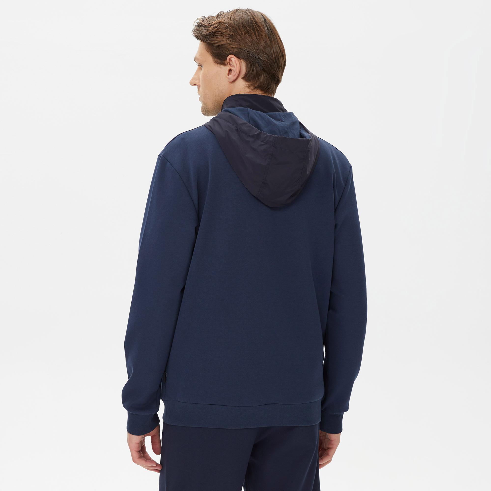 Nautica Erkek Lacivert Standart Fit Sweatshirt