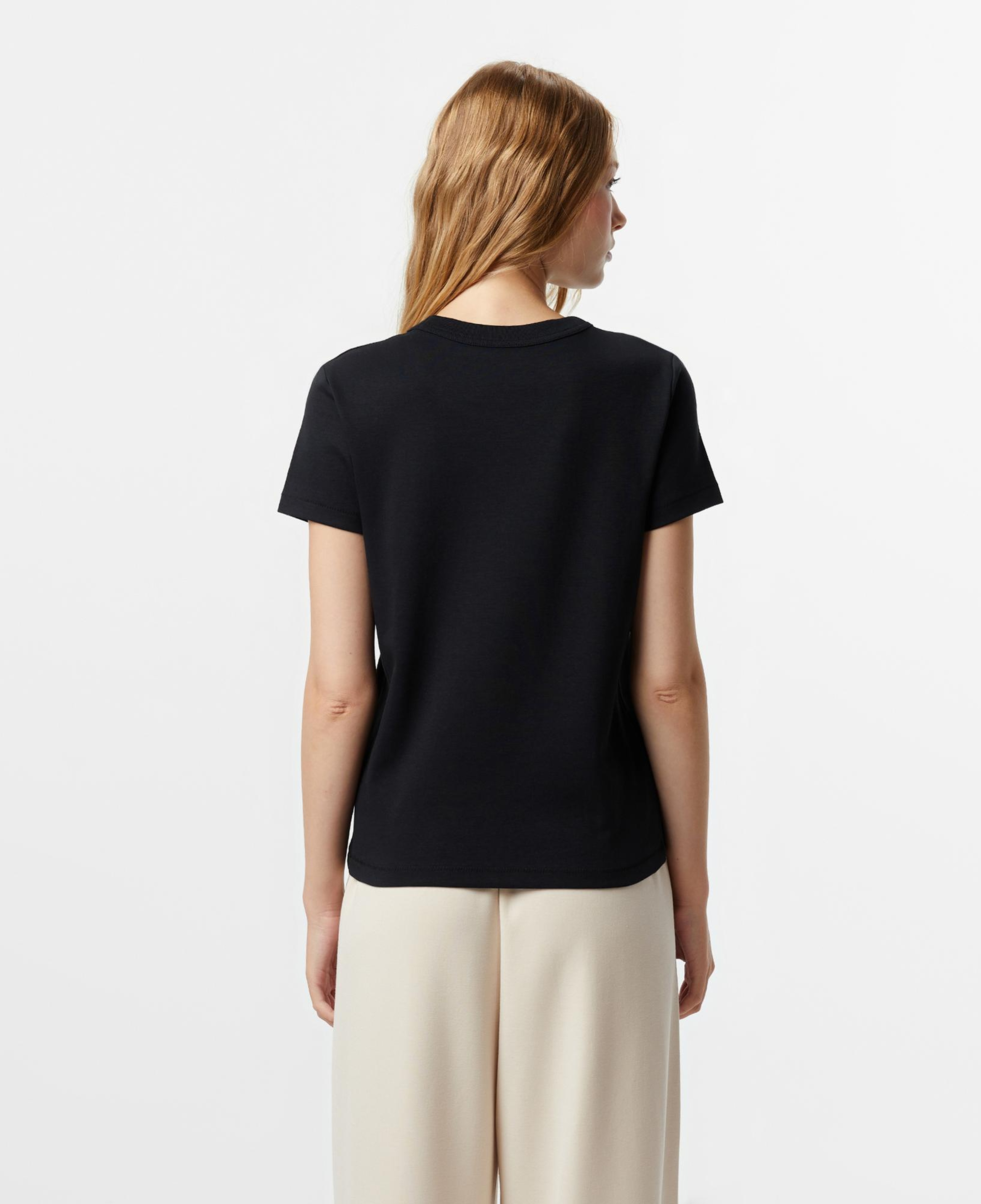 Nautica Kadın Siyah Classic Fit T-Shirt