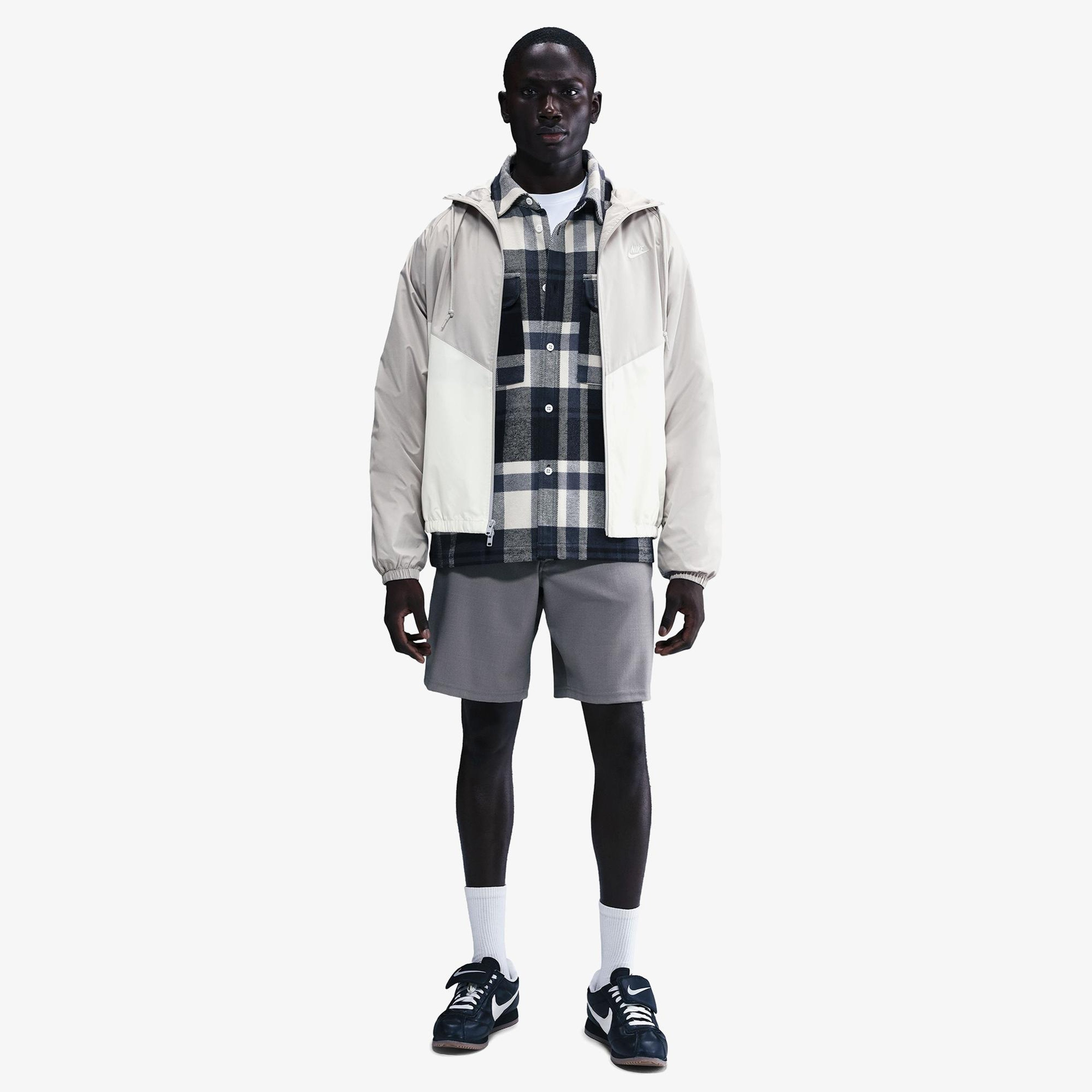 Nike Windrunner Erkek Beyaz Ceket