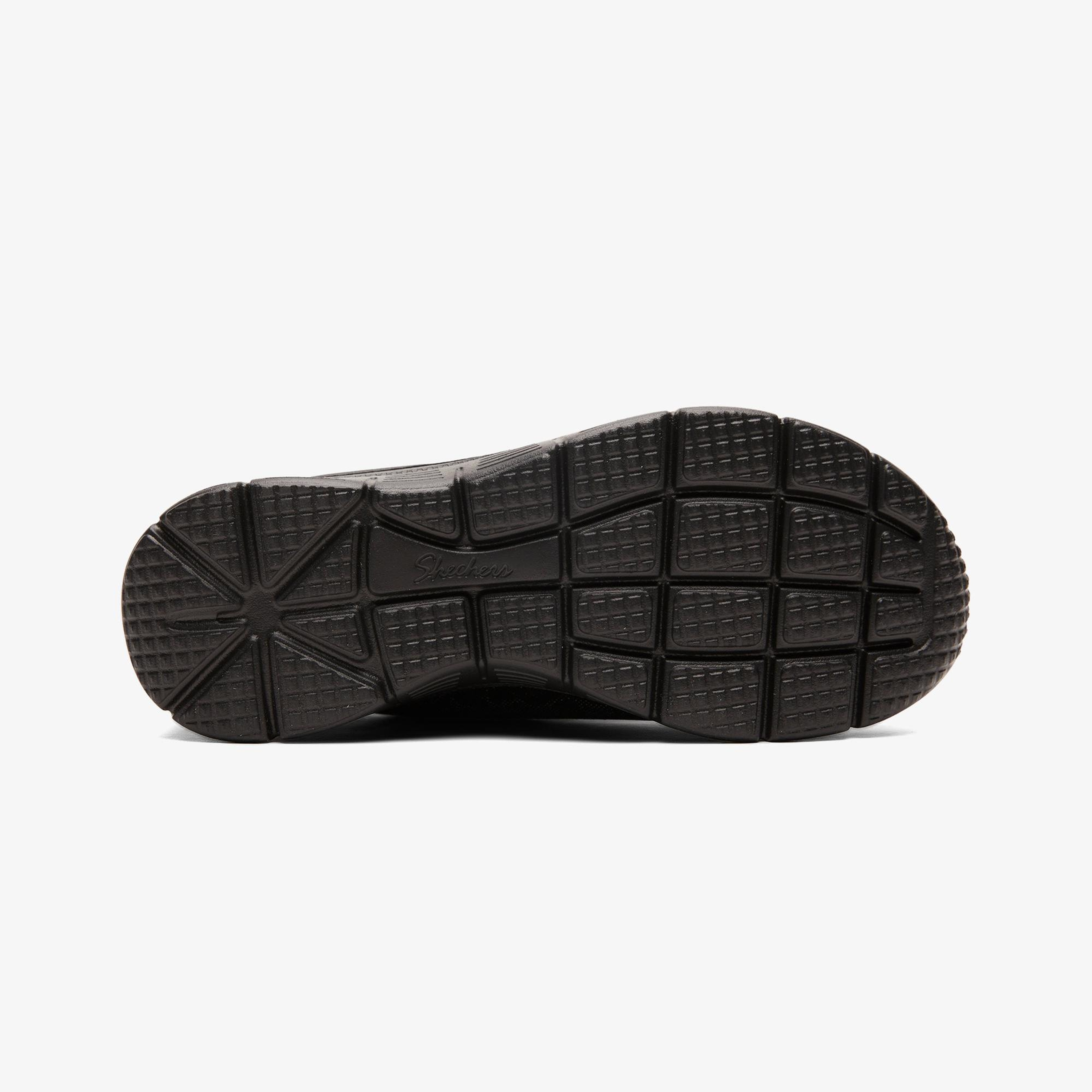 Skechers Fashion Fit Kadın Siyah Spor Ayakkabı