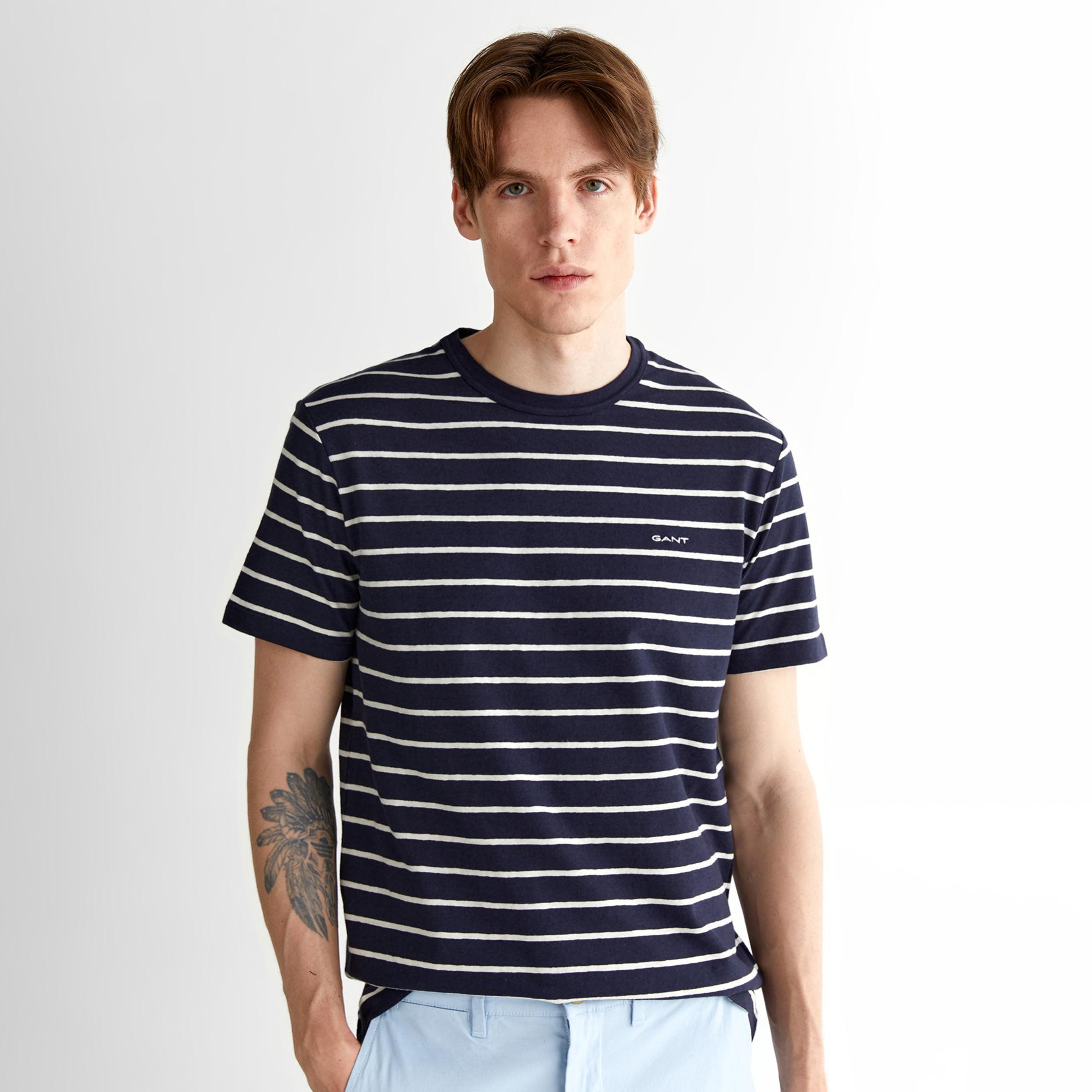 GANT Erkek Lacivert Regular Fit Bisiklet Yaka Çizgili T-Shirt