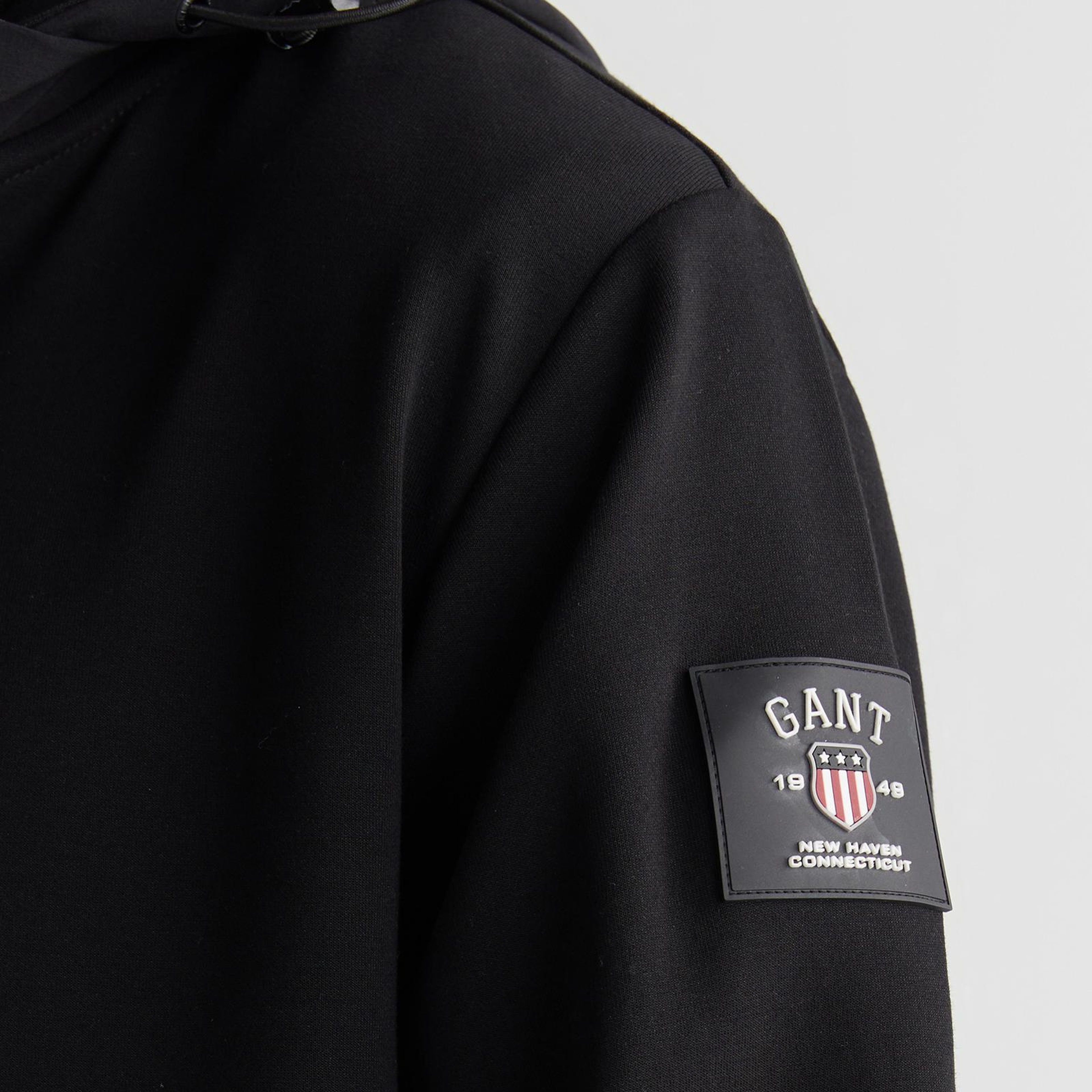 Gant Erkek Siyah Regular Fit Kapüşonlu Sweatshirt