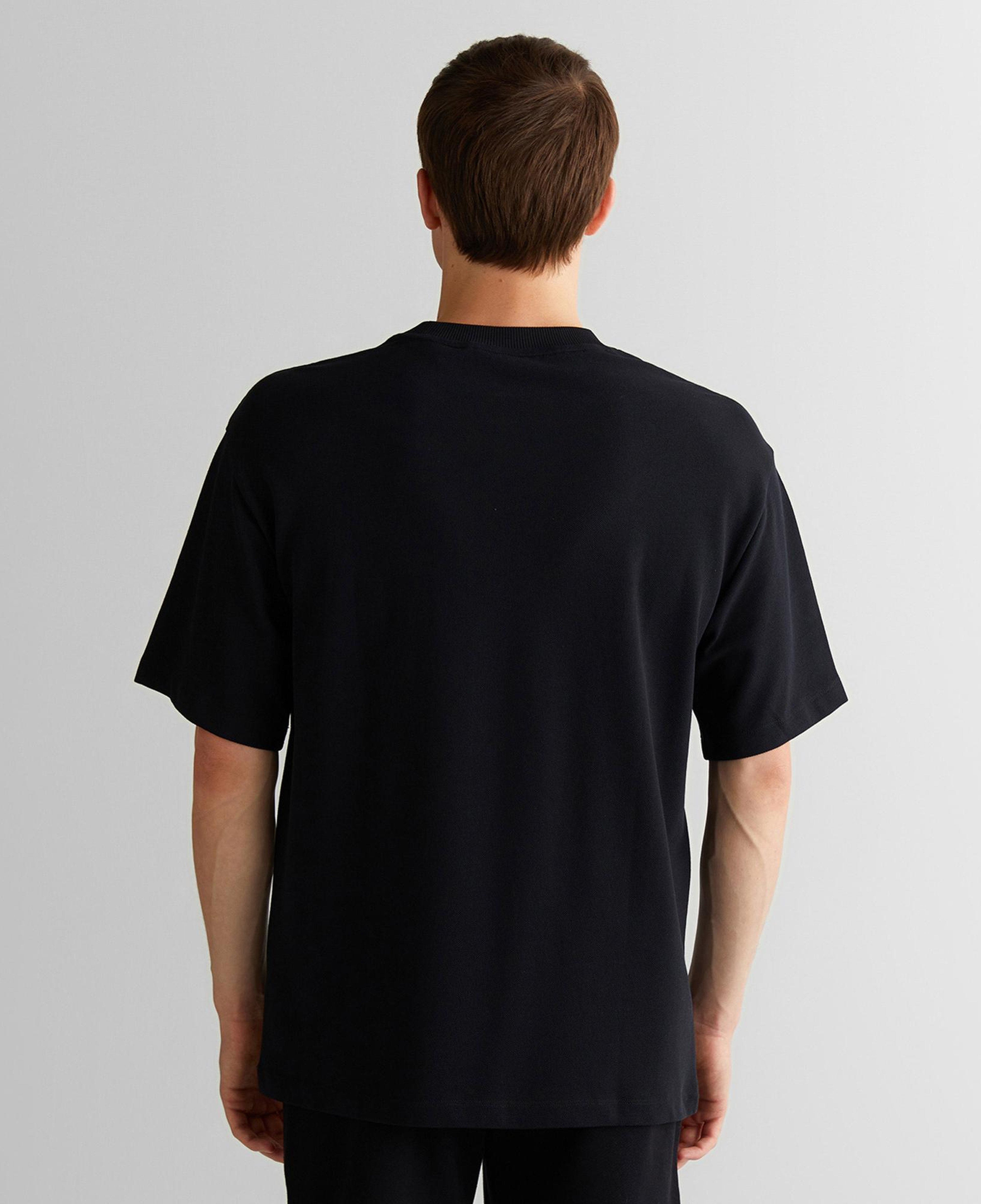 GANT Erkek Siyah Relaxed Fit Bisiklet Yaka Logolu T-Shirt