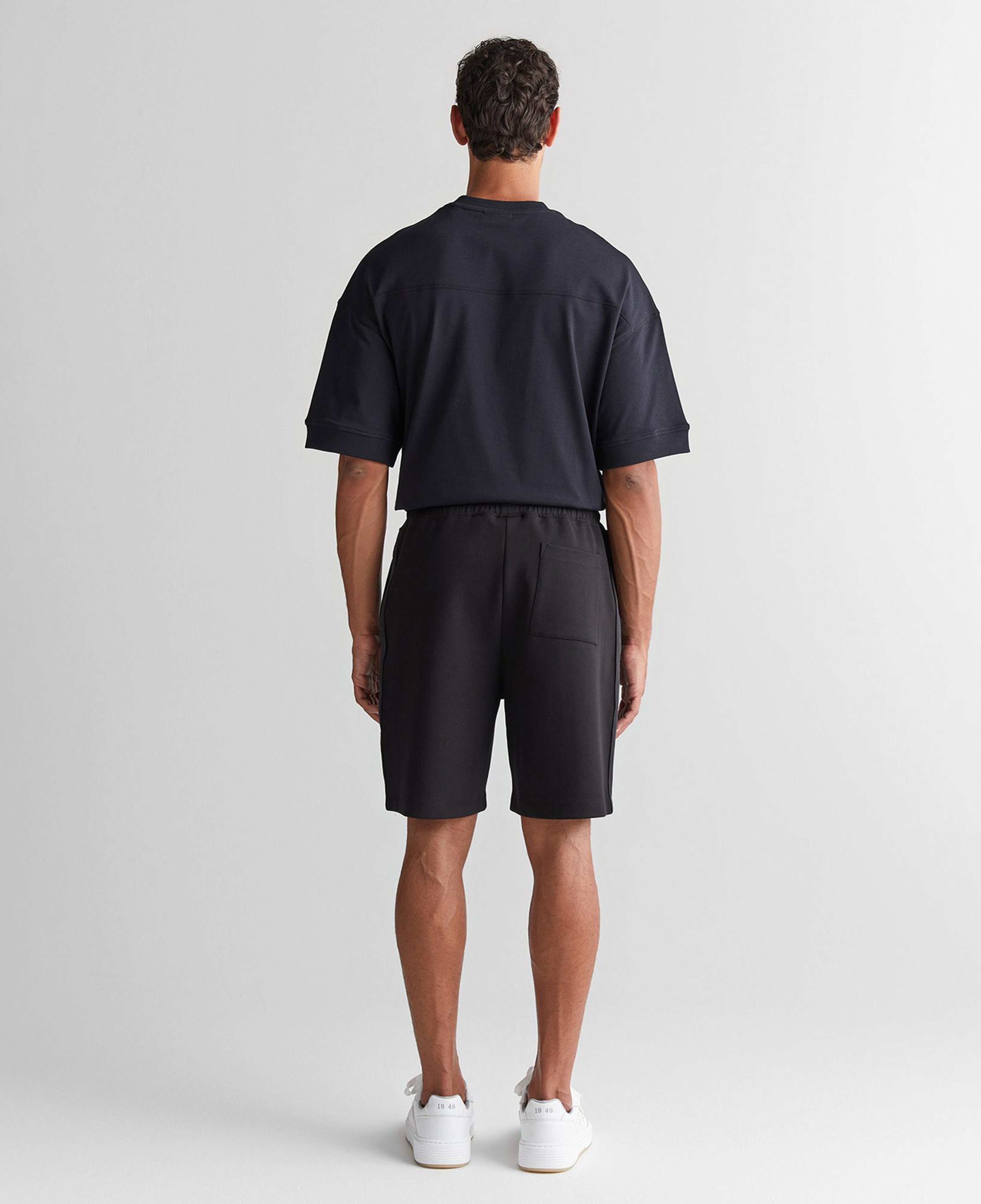 GANT Erkek Siyah Regular Fit Logolu Şort