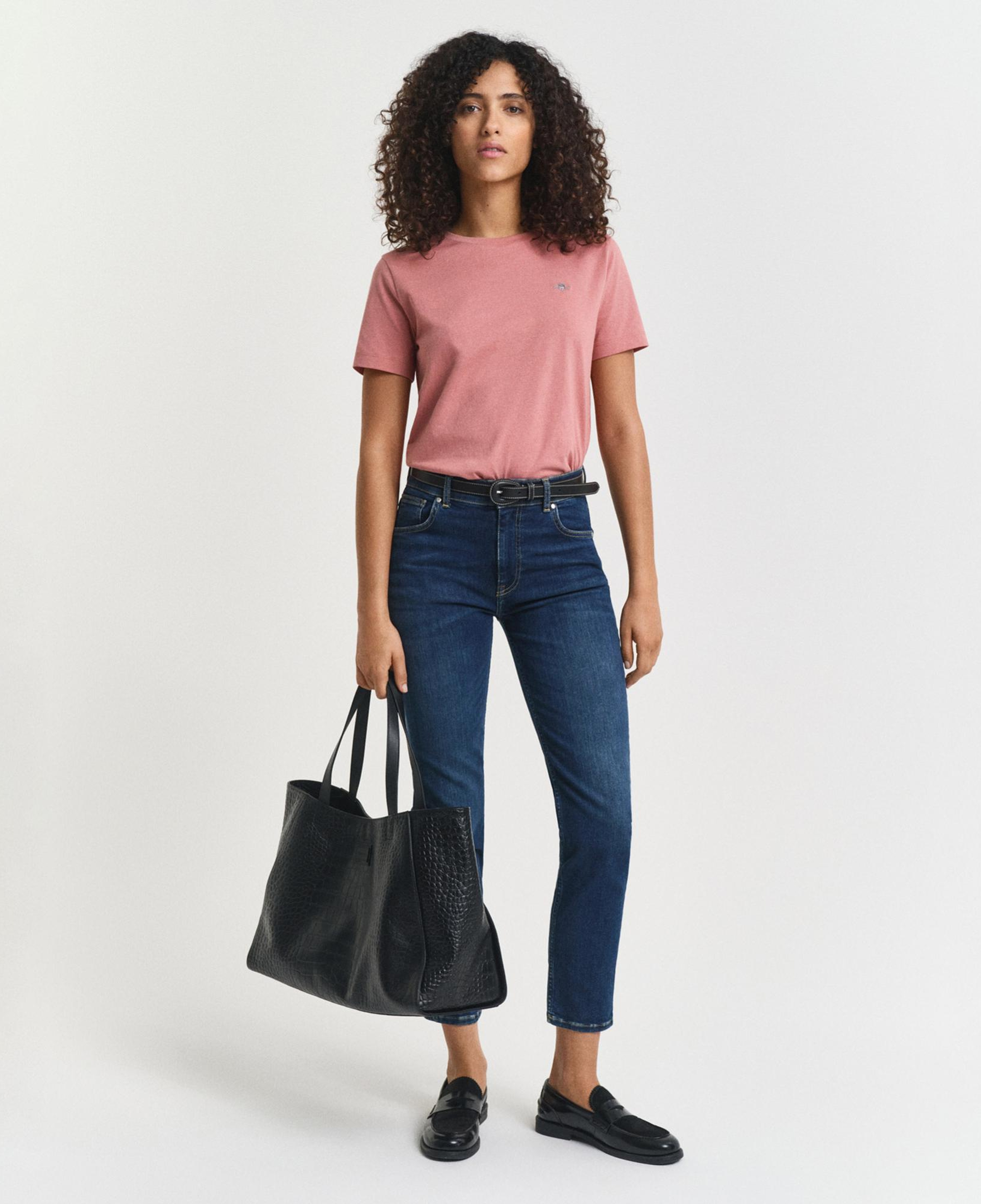 GANT Kadın Pembe Regular Fit Bisiklet Yaka T-Shirt