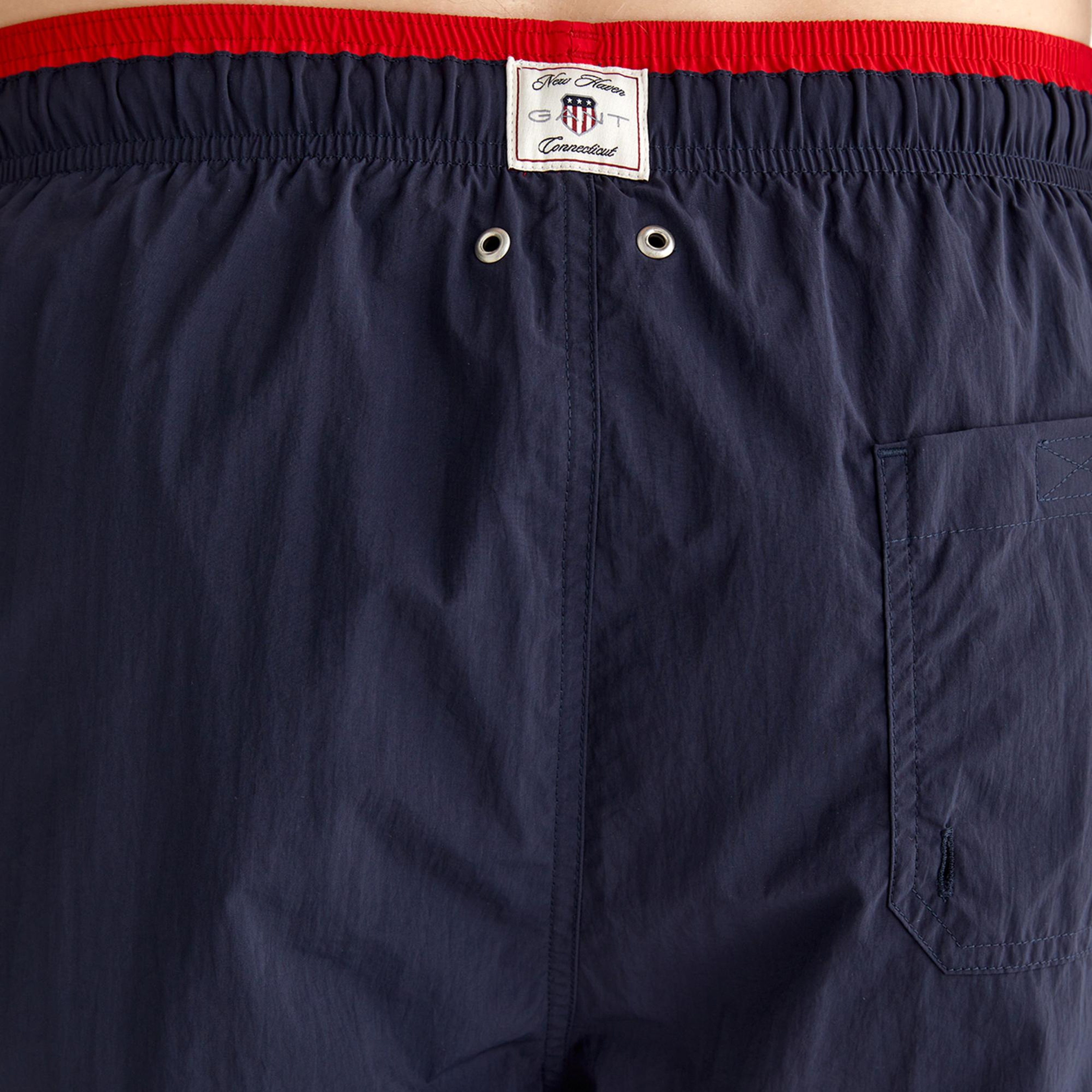 GANT Erkek Lacivert Regular Fit Logolu Mayo Şort