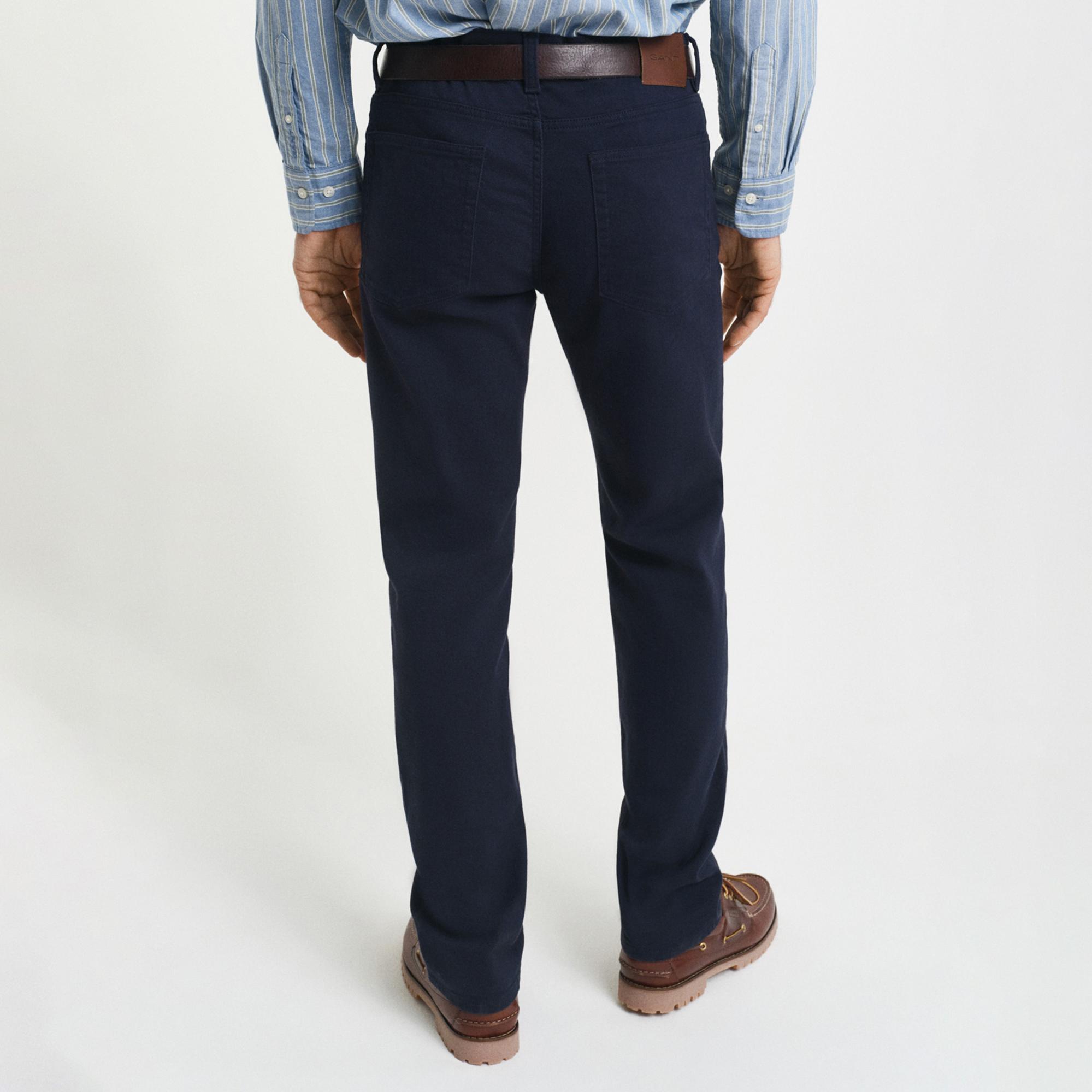 GANT Erkek Lacivert Regular Fit Soft Twill Jean