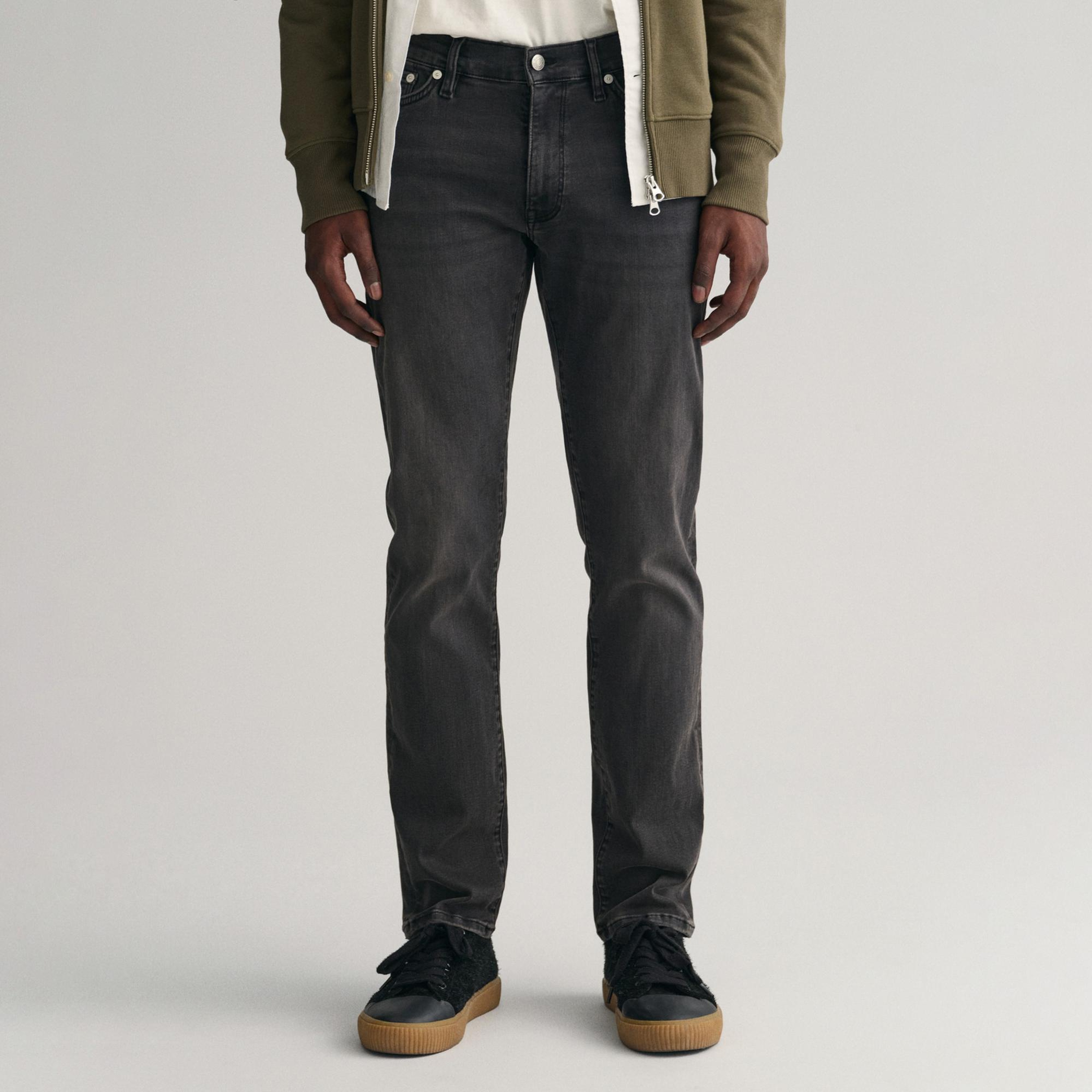 GANT Erkek Siyah Extra Slim Fit Active Recover Jean