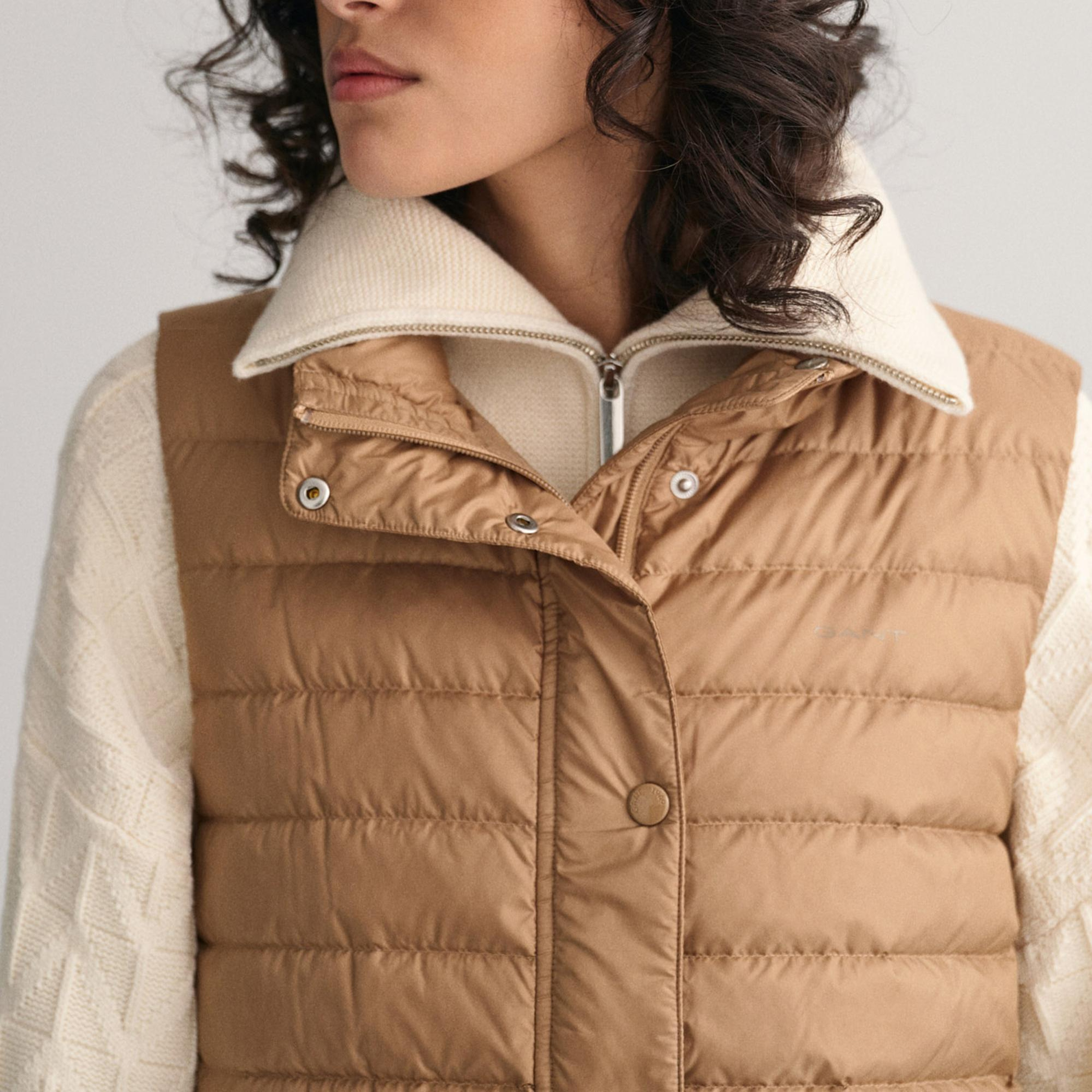 GANT Kadın Kahverengi Dik Yaka Kaz Tüyü Yelek