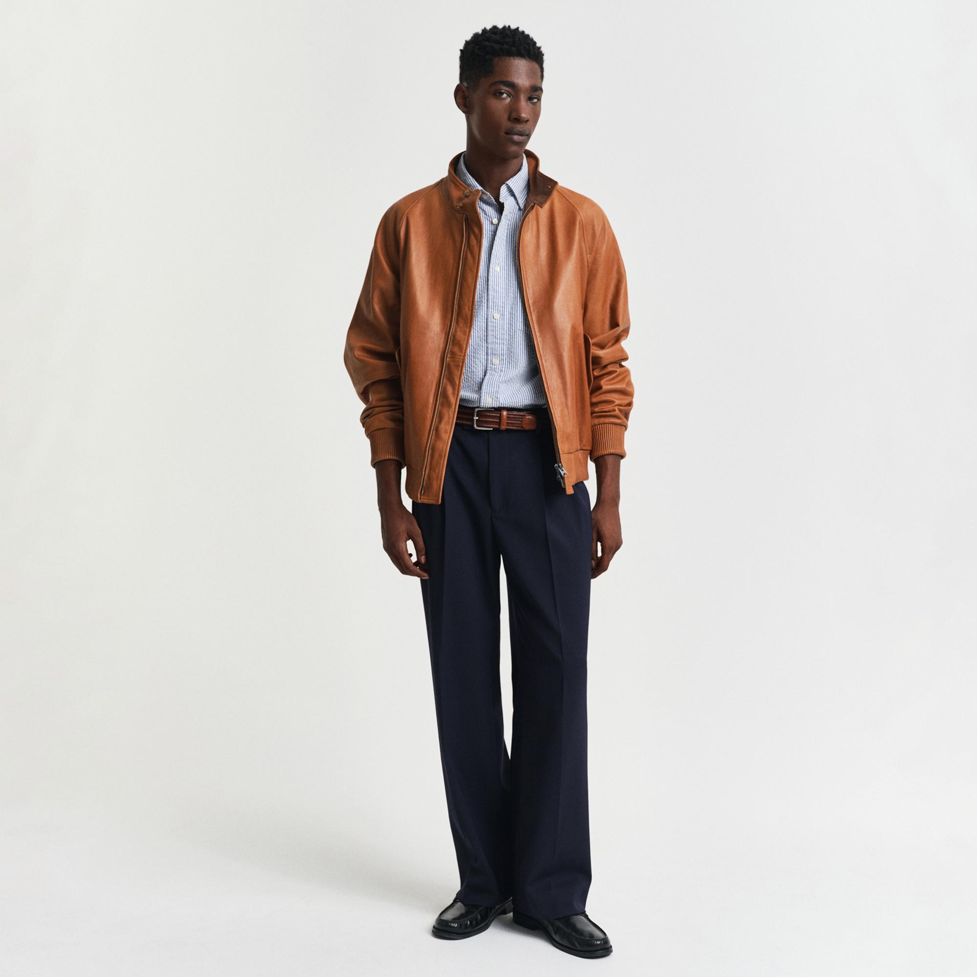 GANT Erkek Lacivert Regular Fit Düğmeli Yaka Çizgili Gömlek