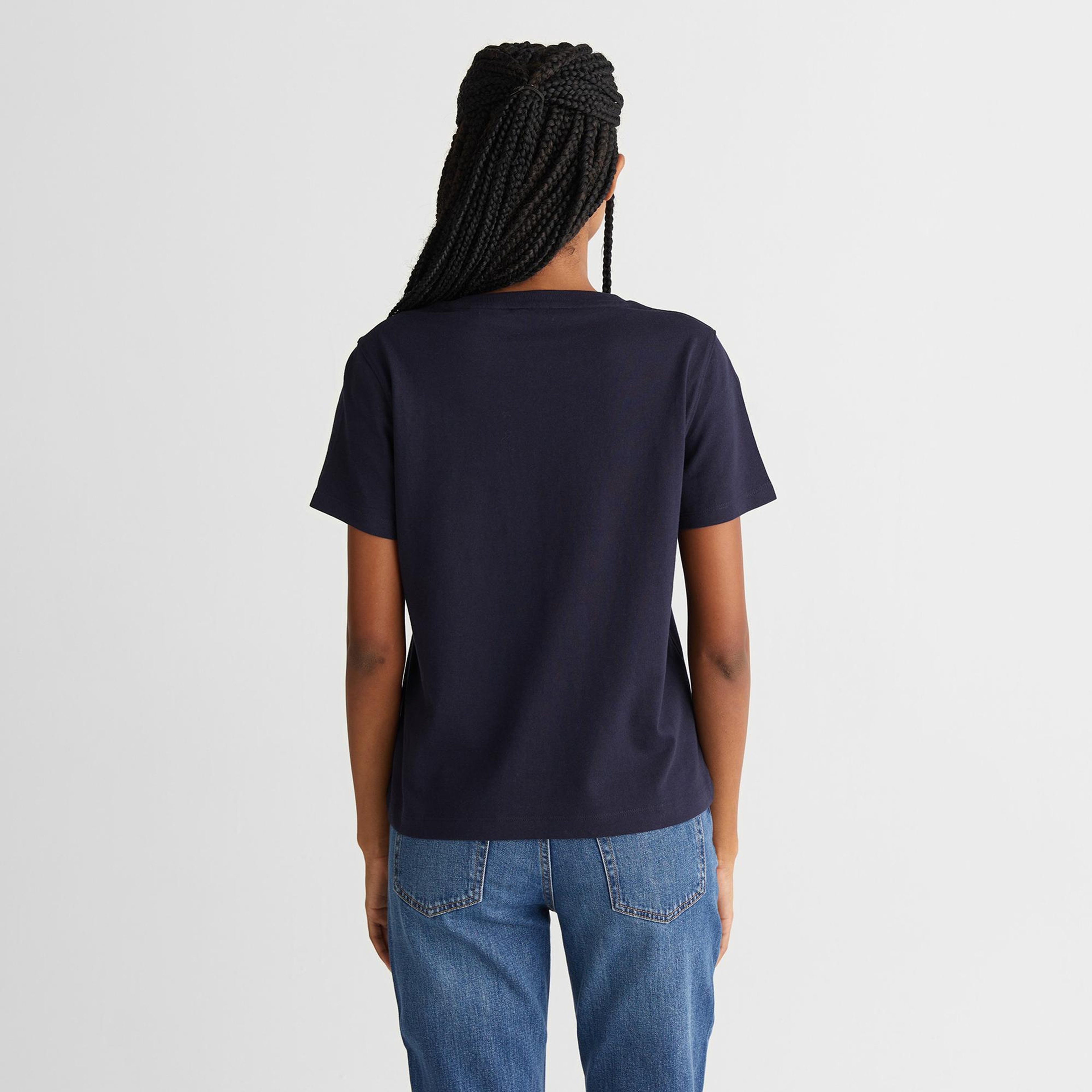 GANT Kadın Lacivert Regular Fit Bisiklet Yaka T-Shirt